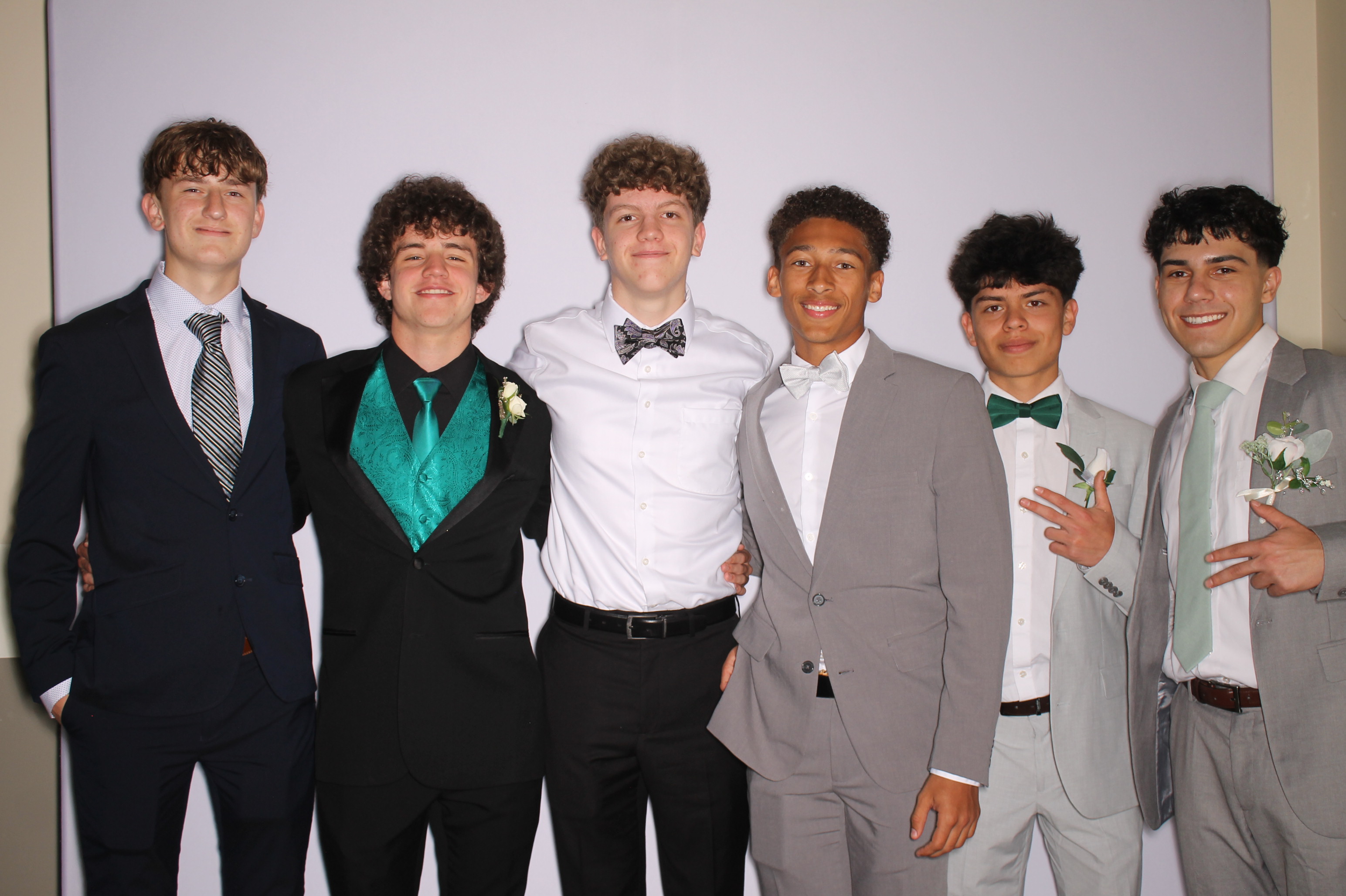 Ryle High School Prom | View more photos from the event at gallery.photoboothcincy.com/u/PhotoBoothCincy/Ryle-High-School-Prom