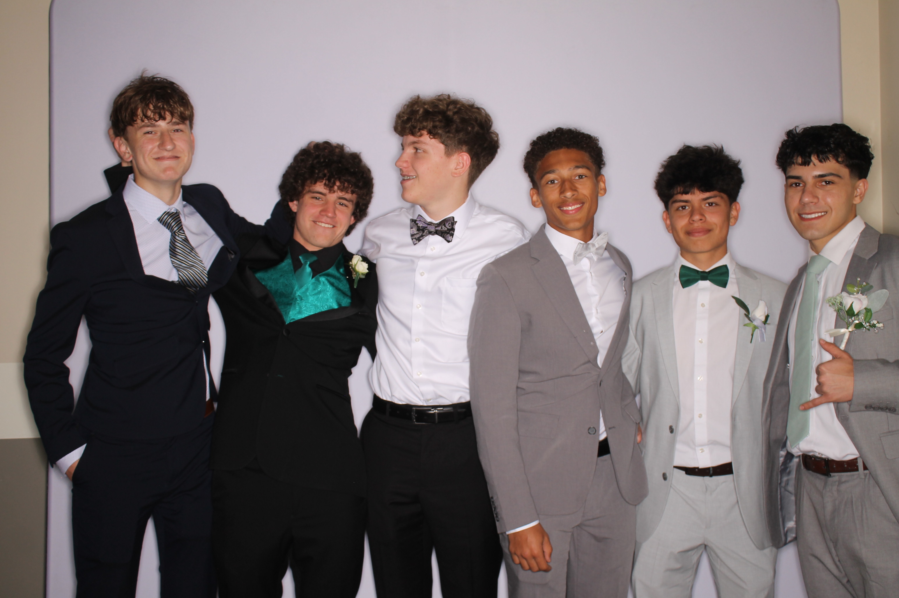 Ryle High School Prom | View more photos from the event at gallery.photoboothcincy.com/u/PhotoBoothCincy/Ryle-High-School-Prom