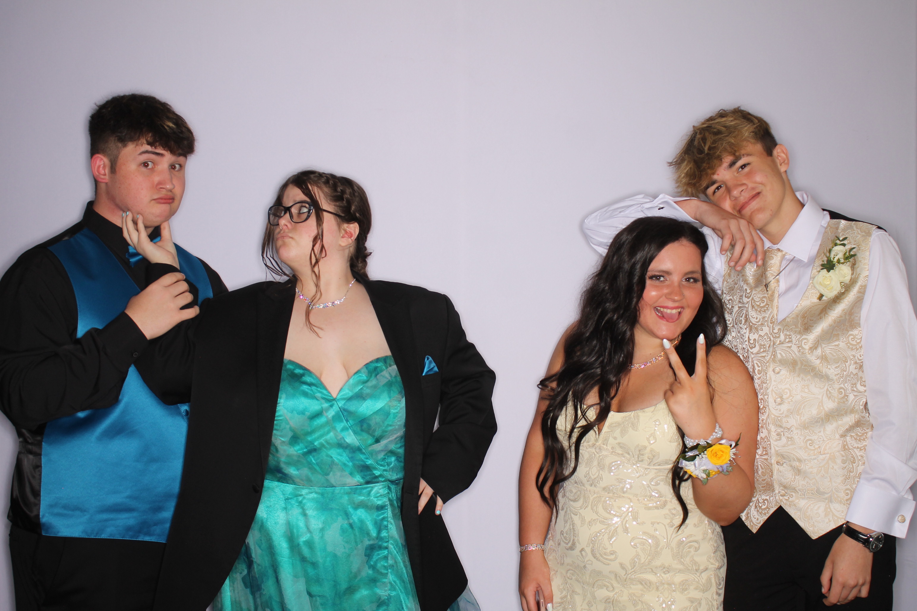 Ryle High School Prom | View more photos from the event at gallery.photoboothcincy.com/u/PhotoBoothCincy/Ryle-High-School-Prom