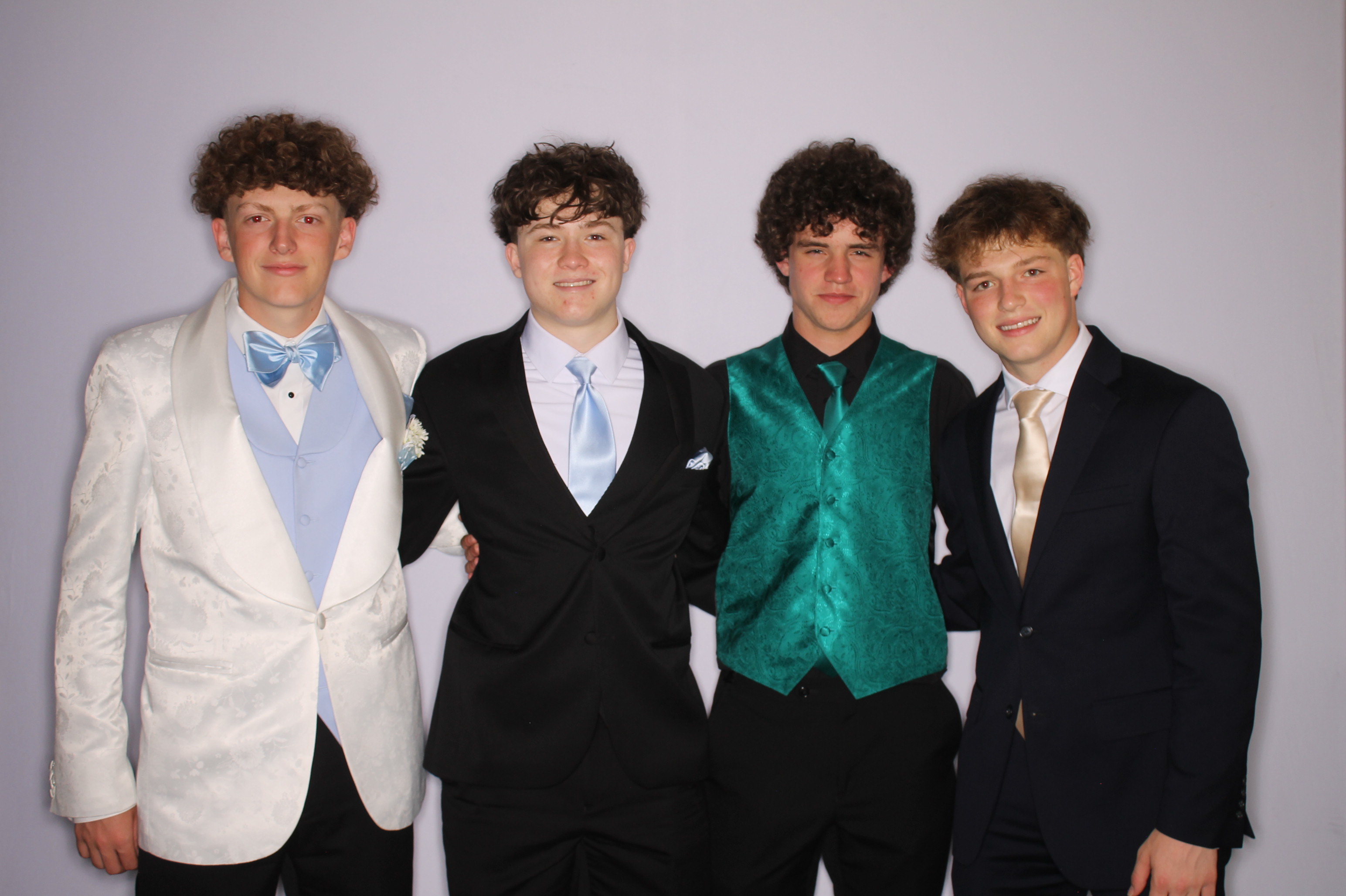 Ryle High School Prom | View more photos from the event at gallery.photoboothcincy.com/u/PhotoBoothCincy/Ryle-High-School-Prom
