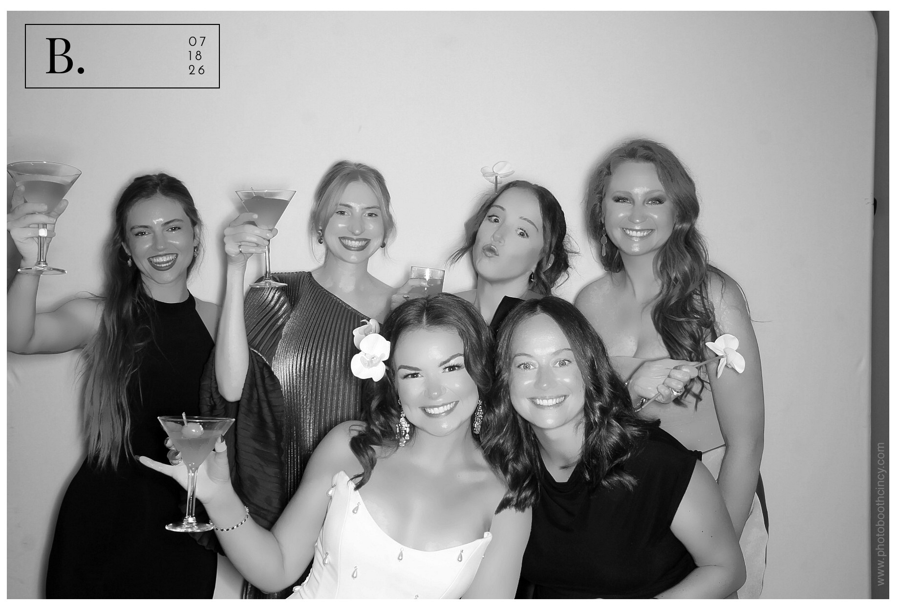 Sam & Emma's Wedding | View more photos from the event at gallery.photoboothcincy.com/u/PhotoBoothCincy/Sam-Emmas-Wedding
