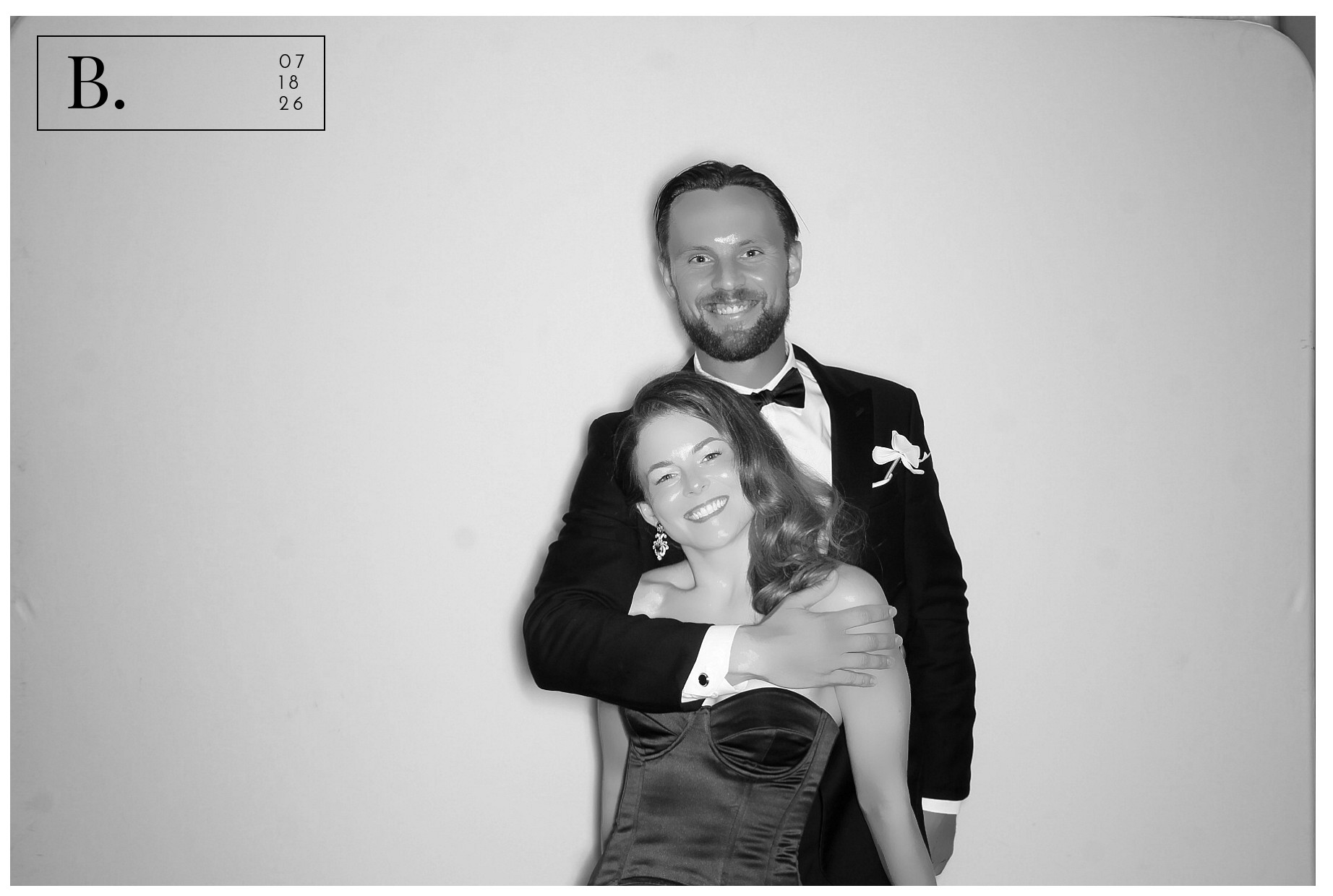Sam & Emma's Wedding | View more photos from the event at gallery.photoboothcincy.com/u/PhotoBoothCincy/Sam-Emmas-Wedding