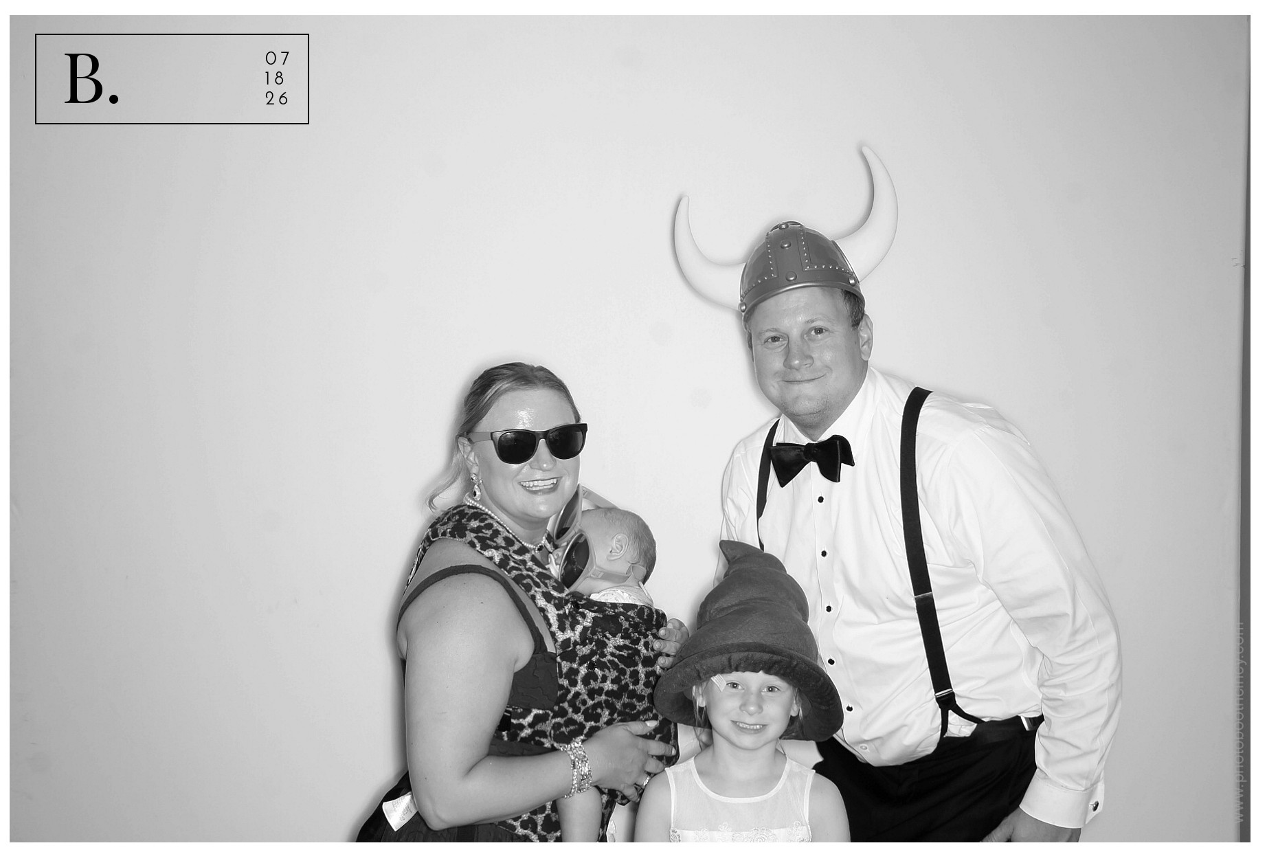 Sam & Emma's Wedding | View more photos from the event at gallery.photoboothcincy.com/u/PhotoBoothCincy/Sam-Emmas-Wedding