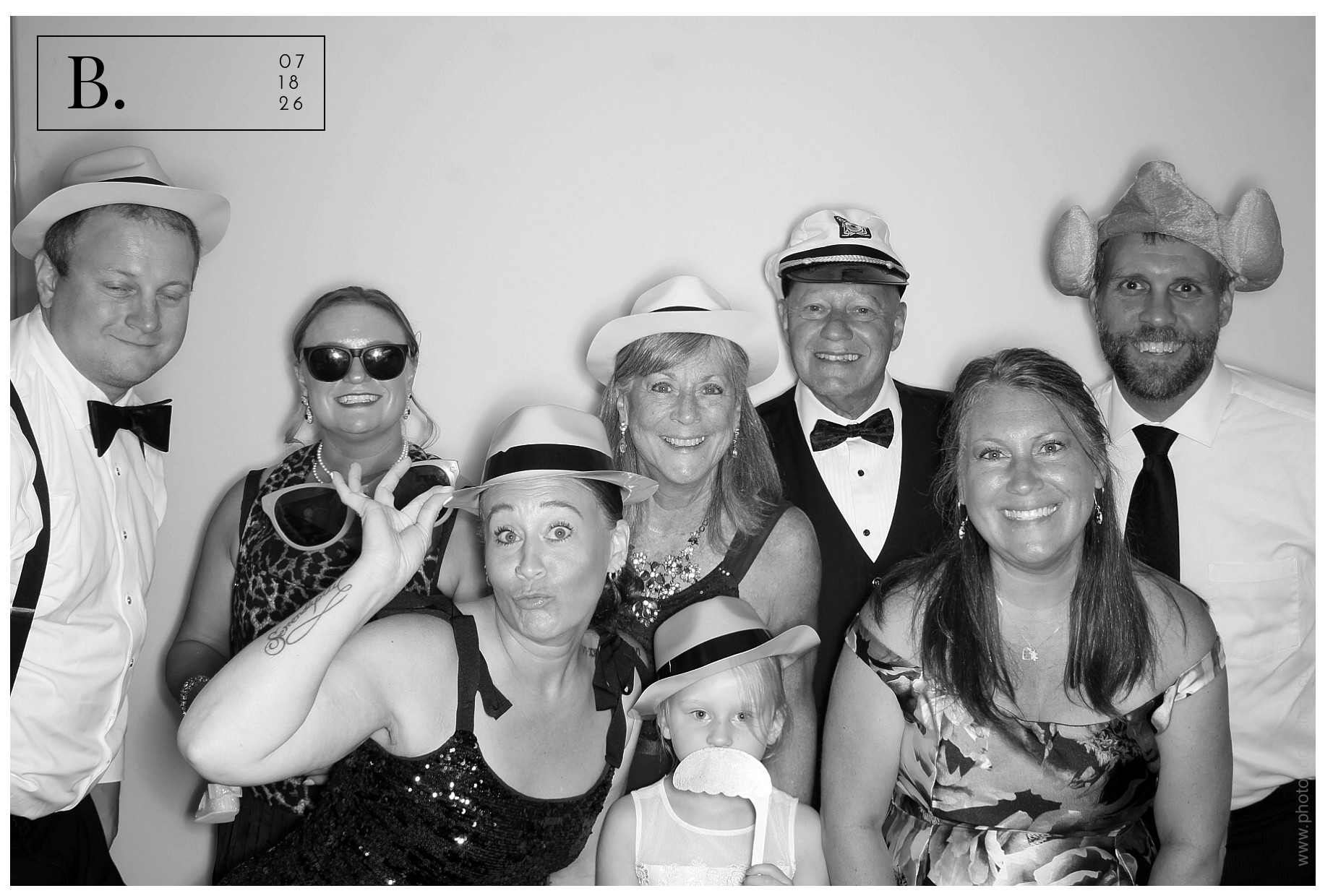 Sam & Emma's Wedding | View more photos from the event at gallery.photoboothcincy.com/u/PhotoBoothCincy/Sam-Emmas-Wedding