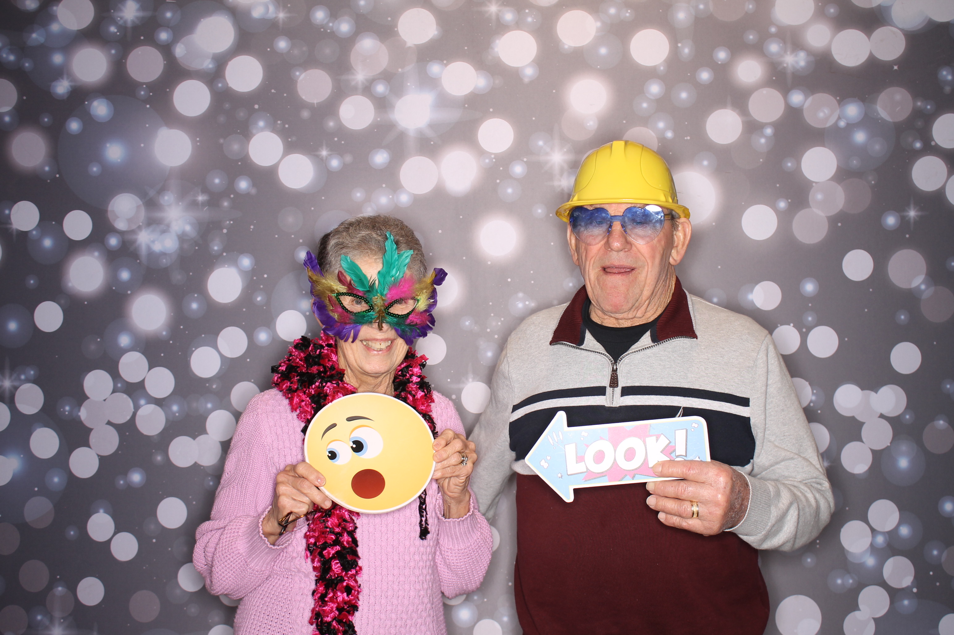 Sandy's Fabulous 50th!! | View more photos from the event at gallery.photoboothcincy.com/u/PhotoBoothCincy/Sandys-Fabulous-50th
