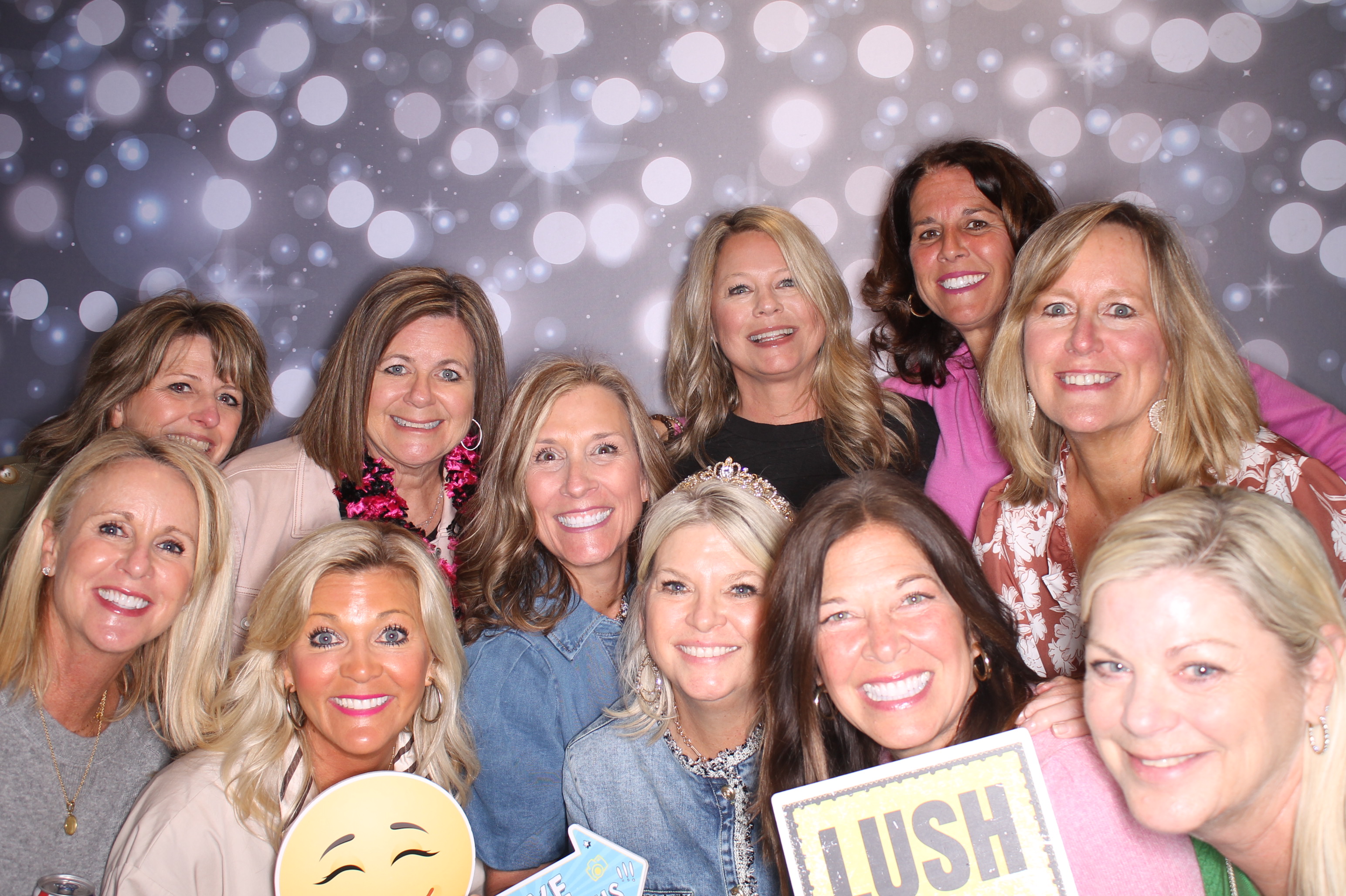 Sandy's Fabulous 50th!! | View more photos from the event at gallery.photoboothcincy.com/u/PhotoBoothCincy/Sandys-Fabulous-50th