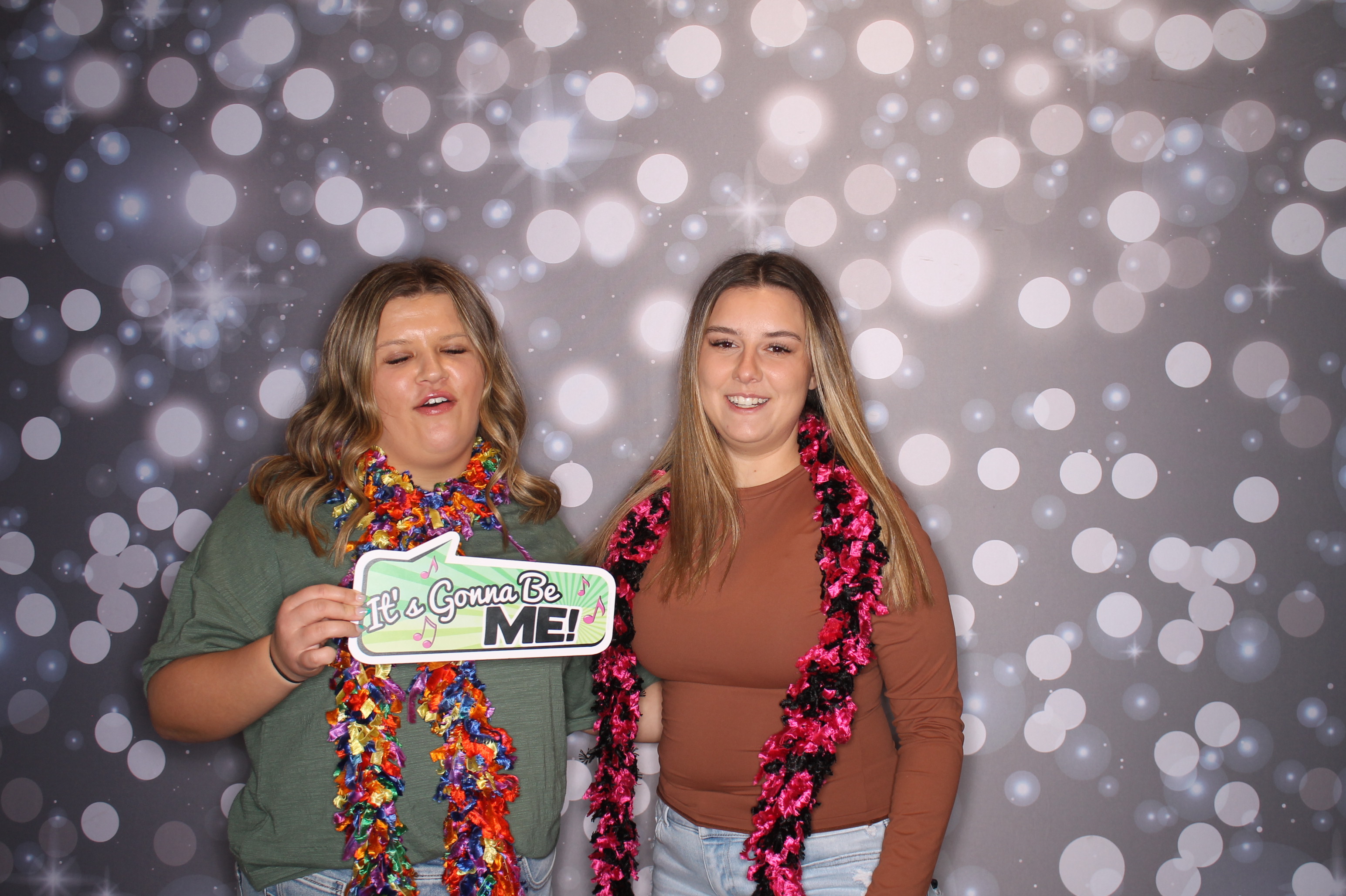 Sandy's Fabulous 50th!! | View more photos from the event at gallery.photoboothcincy.com/u/PhotoBoothCincy/Sandys-Fabulous-50th