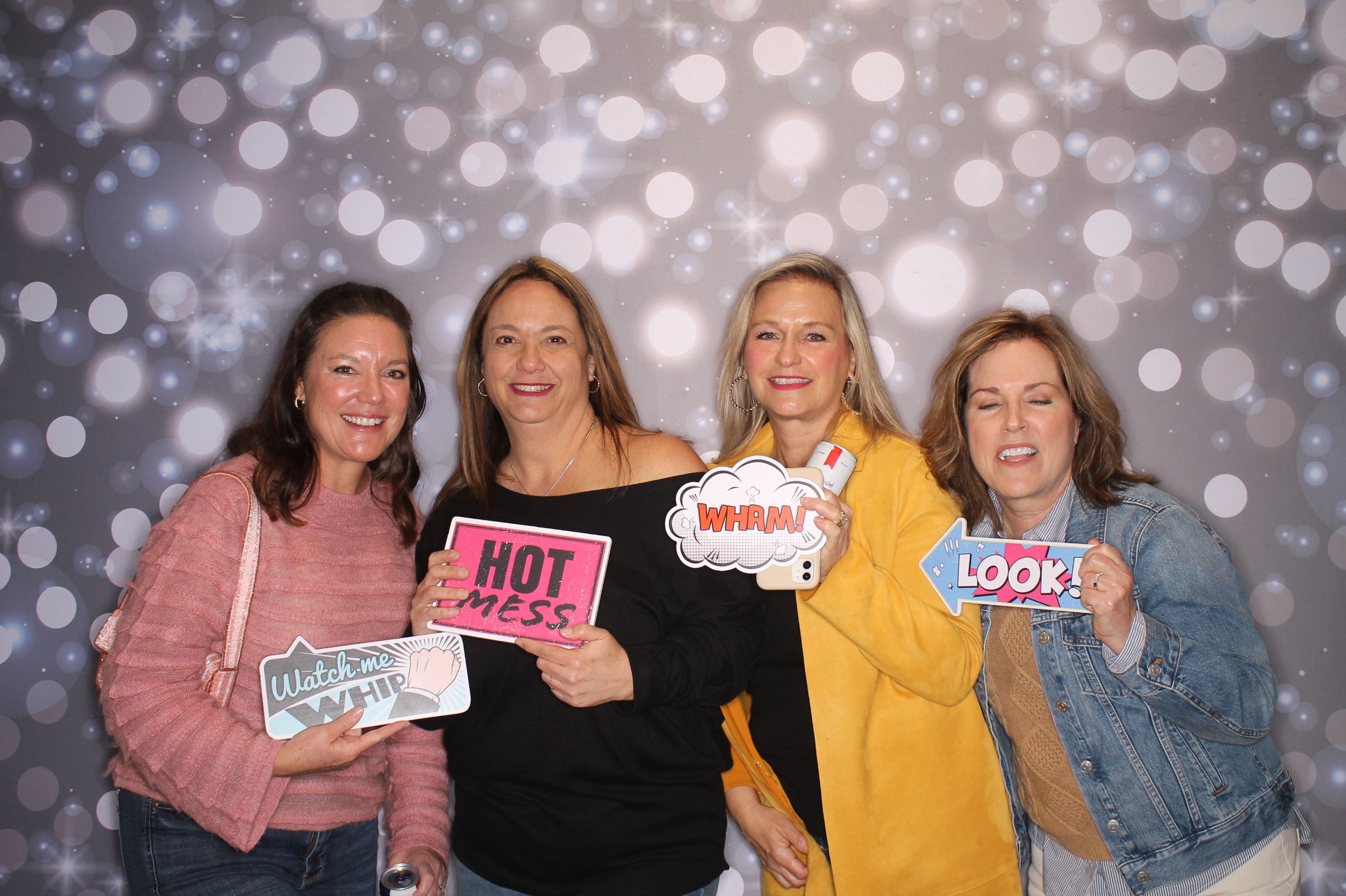 Sandy's Fabulous 50th!! | View more photos from the event at gallery.photoboothcincy.com/u/PhotoBoothCincy/Sandys-Fabulous-50th
