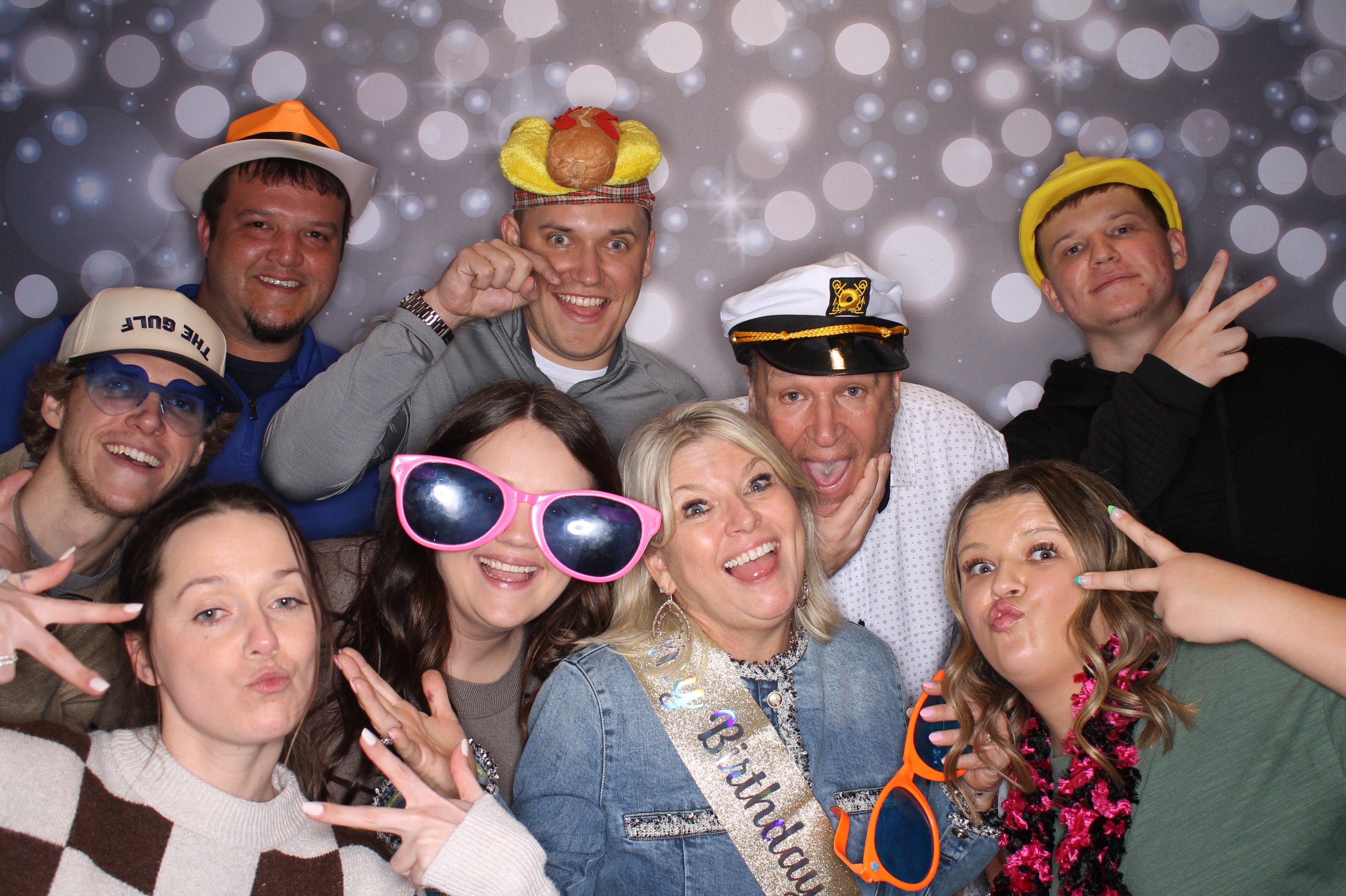 Sandy's Fabulous 50th!! | View more photos from the event at gallery.photoboothcincy.com/u/PhotoBoothCincy/Sandys-Fabulous-50th