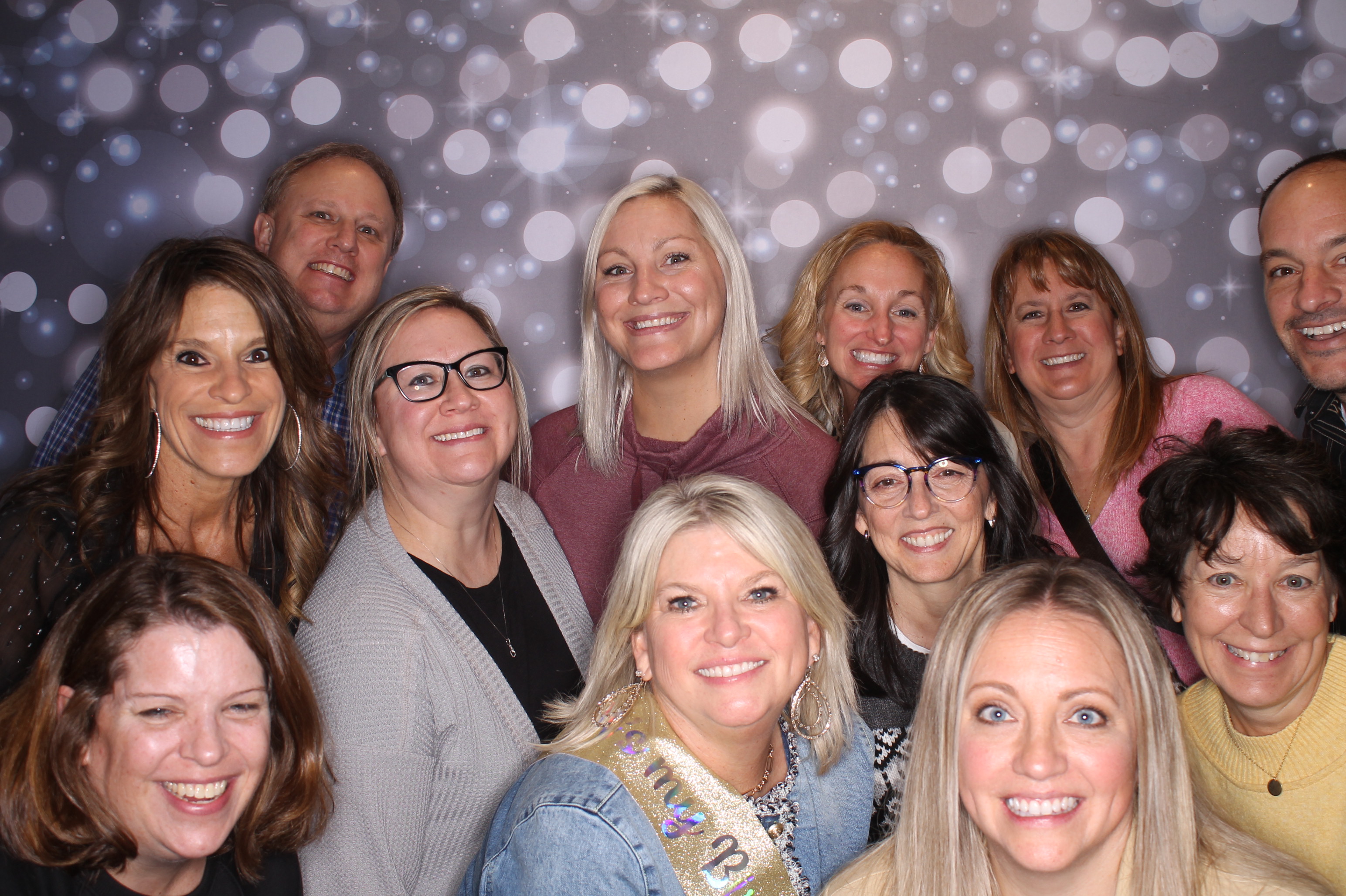 Sandy's Fabulous 50th!! | View more photos from the event at gallery.photoboothcincy.com/u/PhotoBoothCincy/Sandys-Fabulous-50th