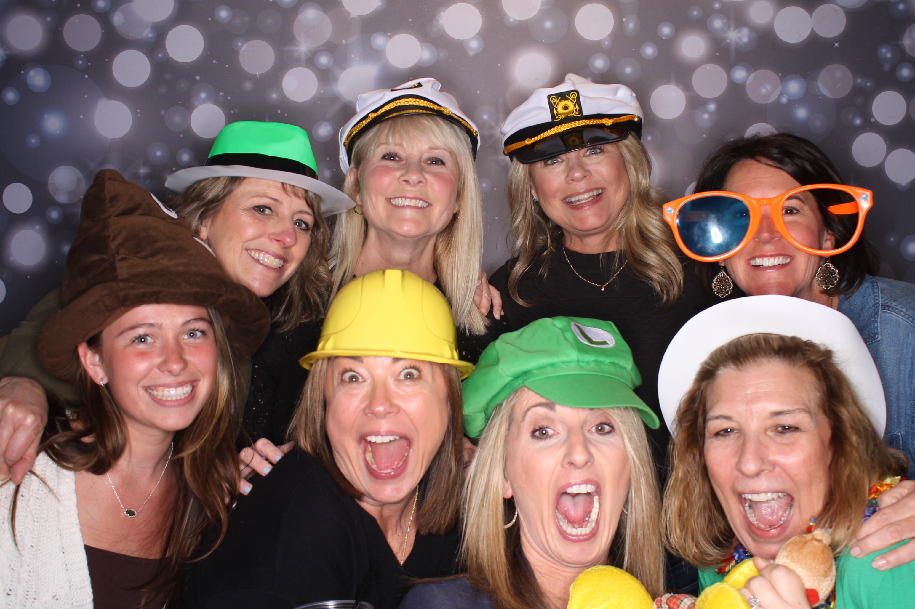 Sandy's Fabulous 50th!! | View more photos from the event at gallery.photoboothcincy.com/u/PhotoBoothCincy/Sandys-Fabulous-50th