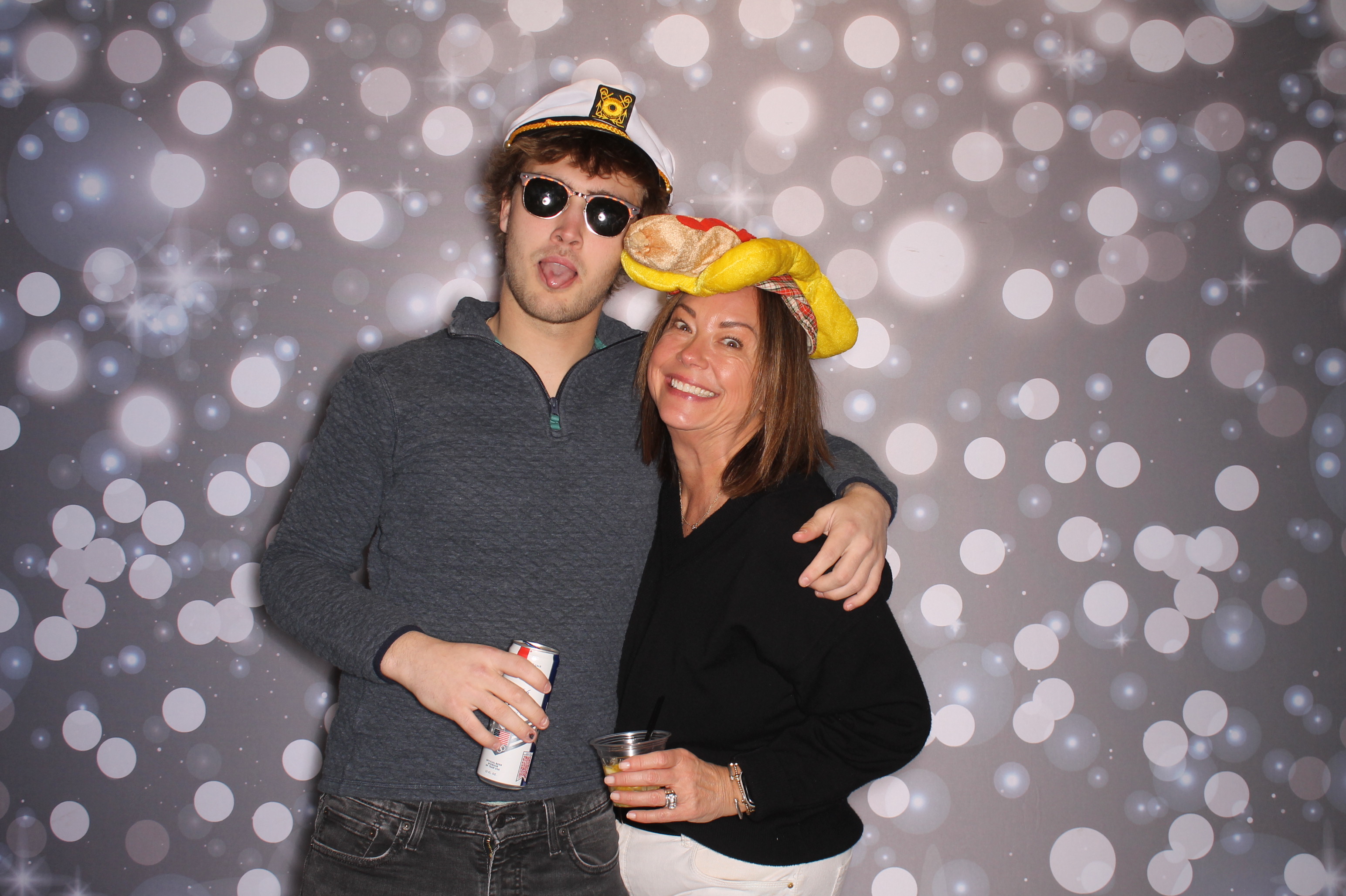Sandy's Fabulous 50th!! | View more photos from the event at gallery.photoboothcincy.com/u/PhotoBoothCincy/Sandys-Fabulous-50th