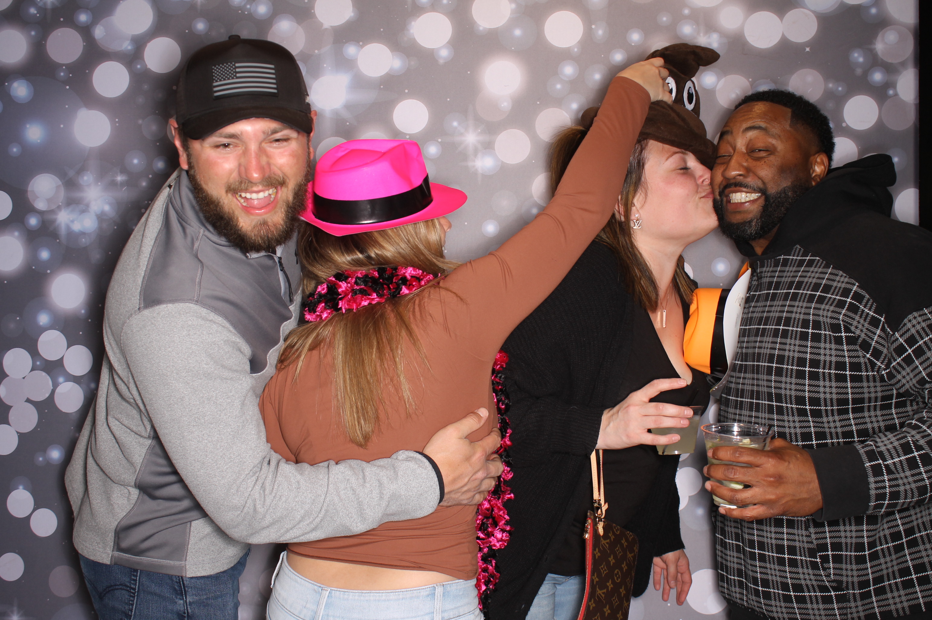 Sandy's Fabulous 50th!! | View more photos from the event at gallery.photoboothcincy.com/u/PhotoBoothCincy/Sandys-Fabulous-50th
