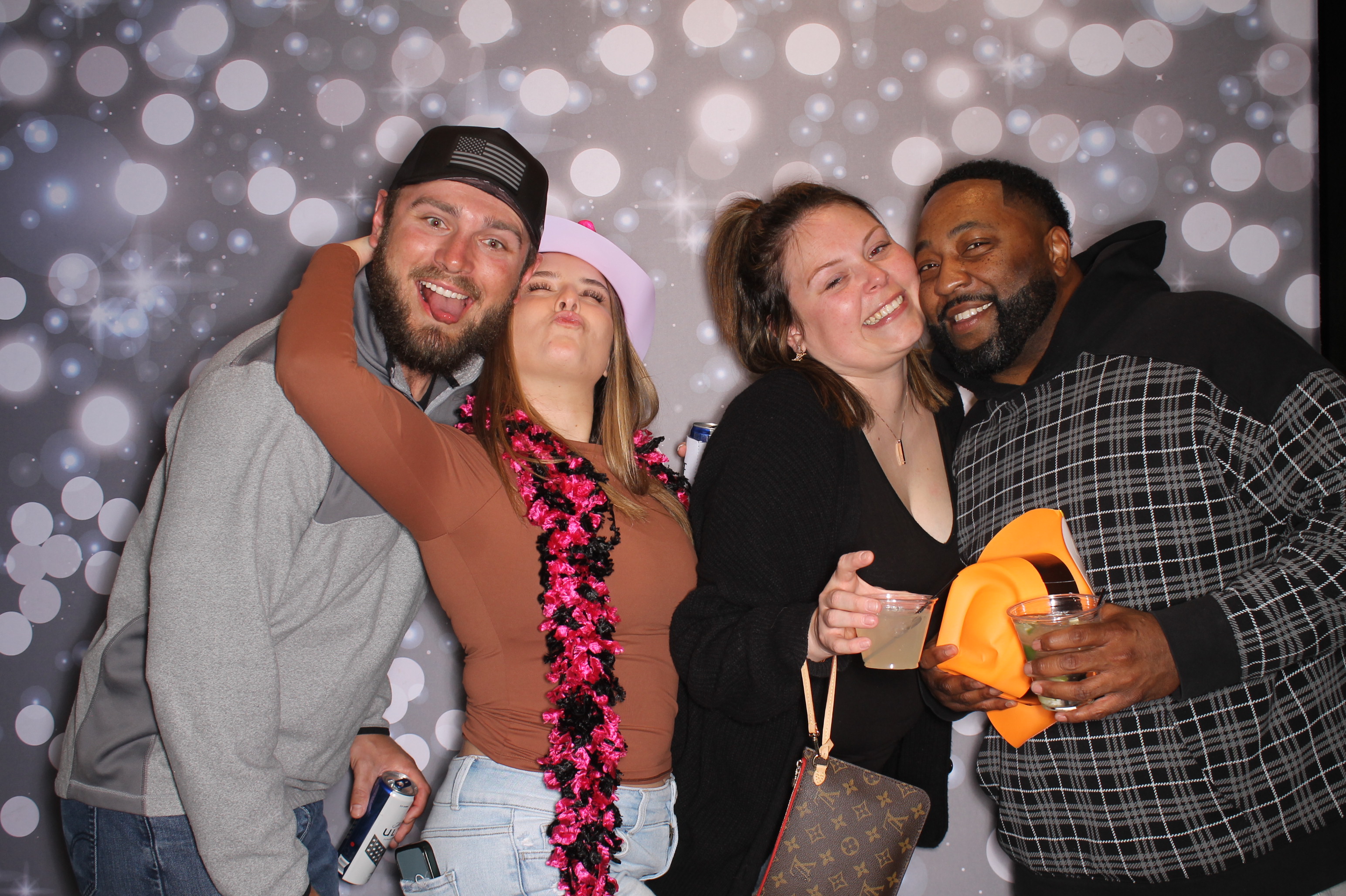 Sandy's Fabulous 50th!! | View more photos from the event at gallery.photoboothcincy.com/u/PhotoBoothCincy/Sandys-Fabulous-50th
