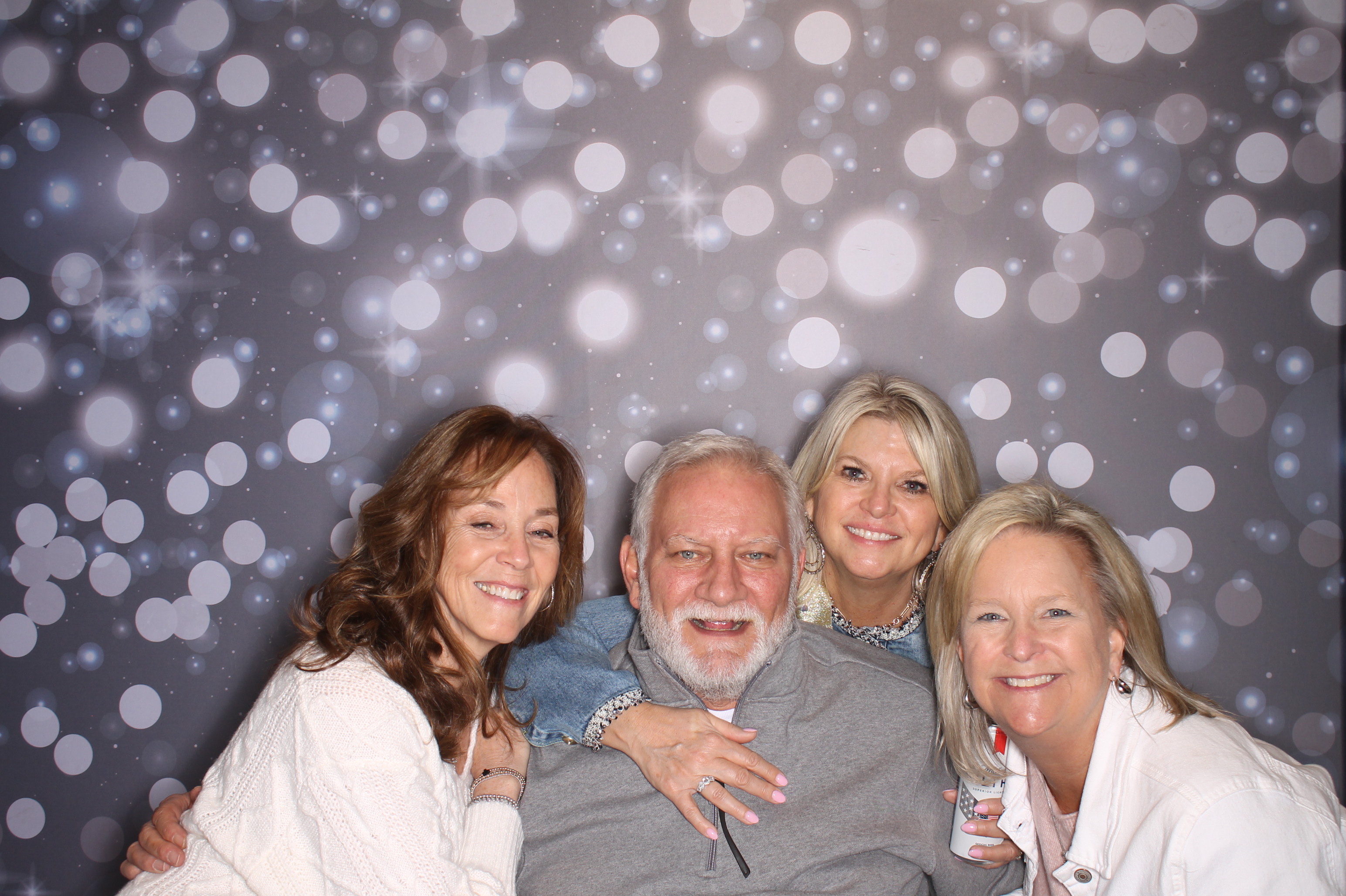 Sandy's Fabulous 50th!! | View more photos from the event at gallery.photoboothcincy.com/u/PhotoBoothCincy/Sandys-Fabulous-50th