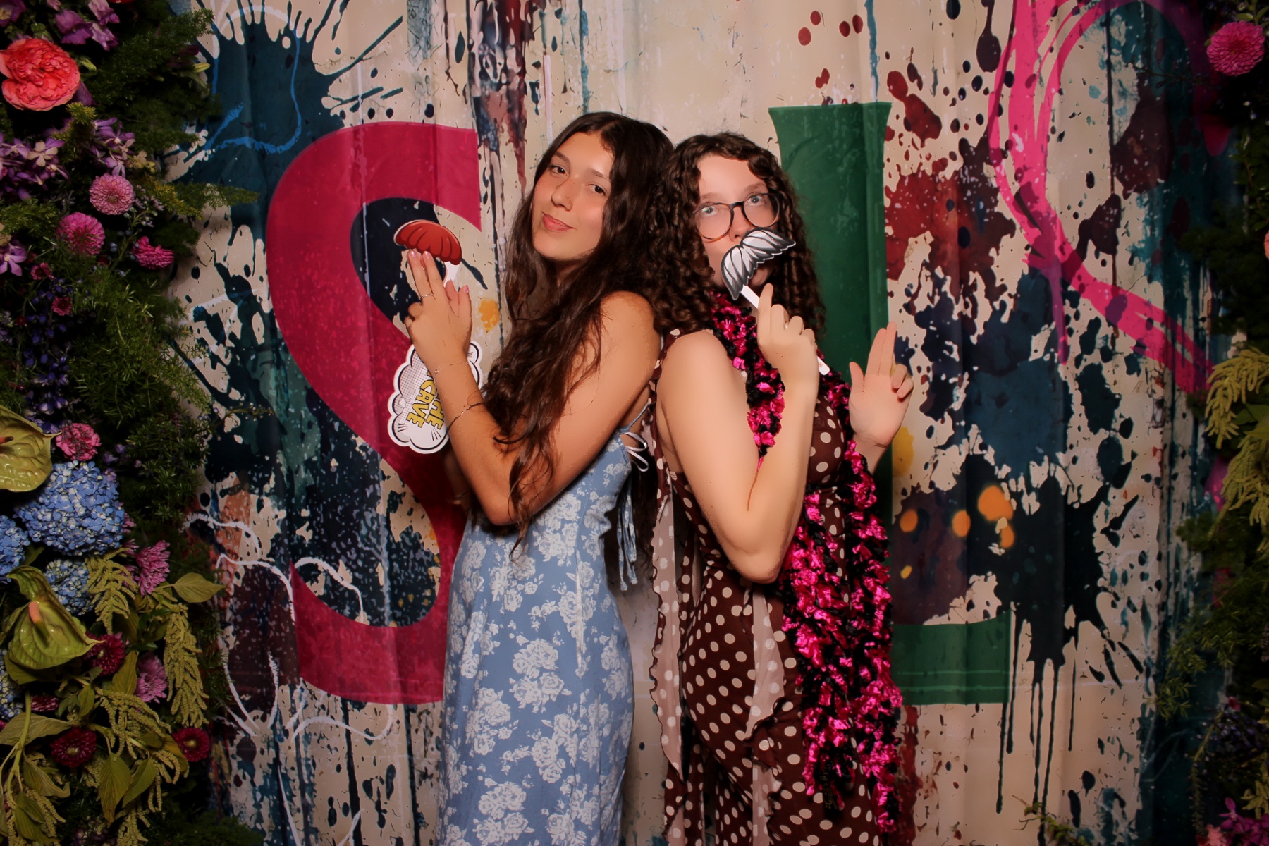 Sarah and Lake | View more photos from the event at gallery.photoboothcincy.com/u/PhotoBoothCincy/Sarah-and-Lake