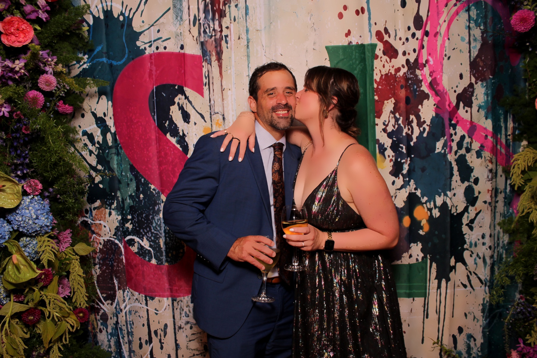 Sarah and Lake | View more photos from the event at gallery.photoboothcincy.com/u/PhotoBoothCincy/Sarah-and-Lake