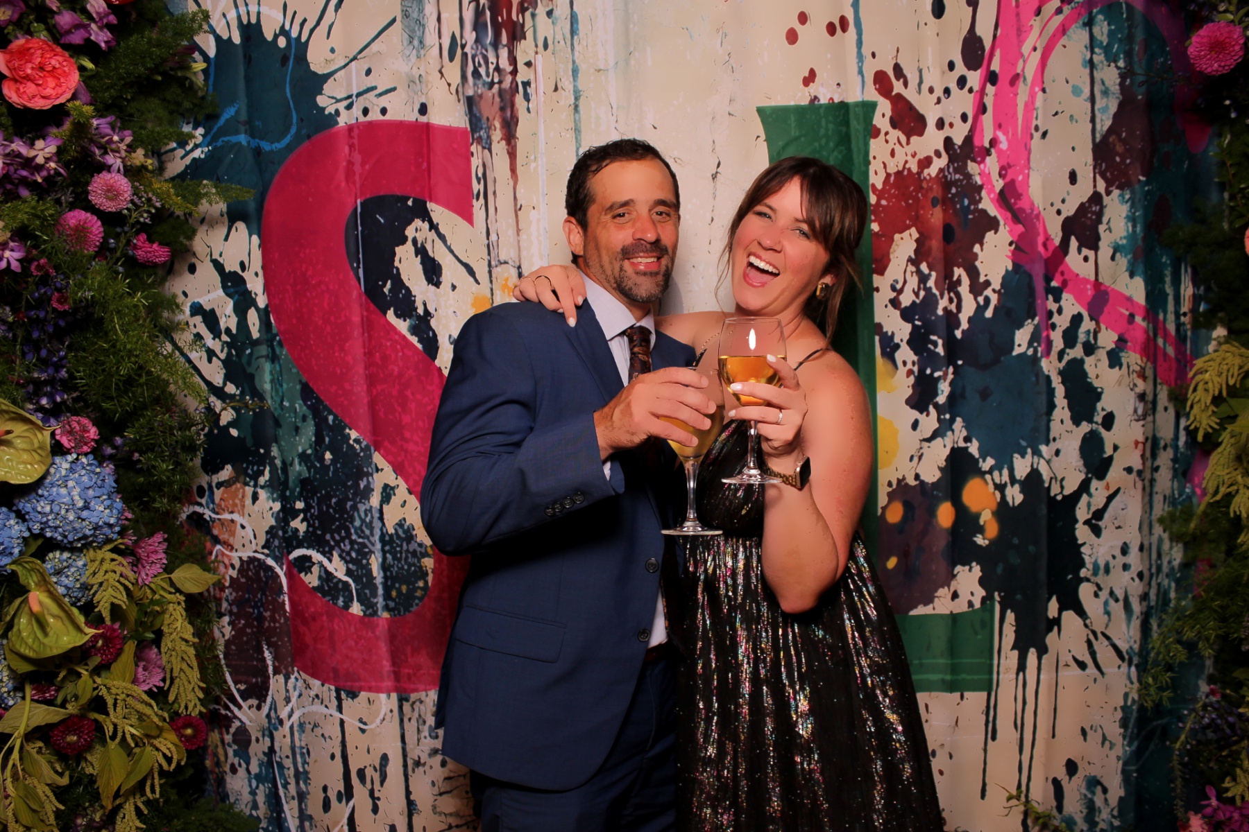 Sarah and Lake | View more photos from the event at gallery.photoboothcincy.com/u/PhotoBoothCincy/Sarah-and-Lake