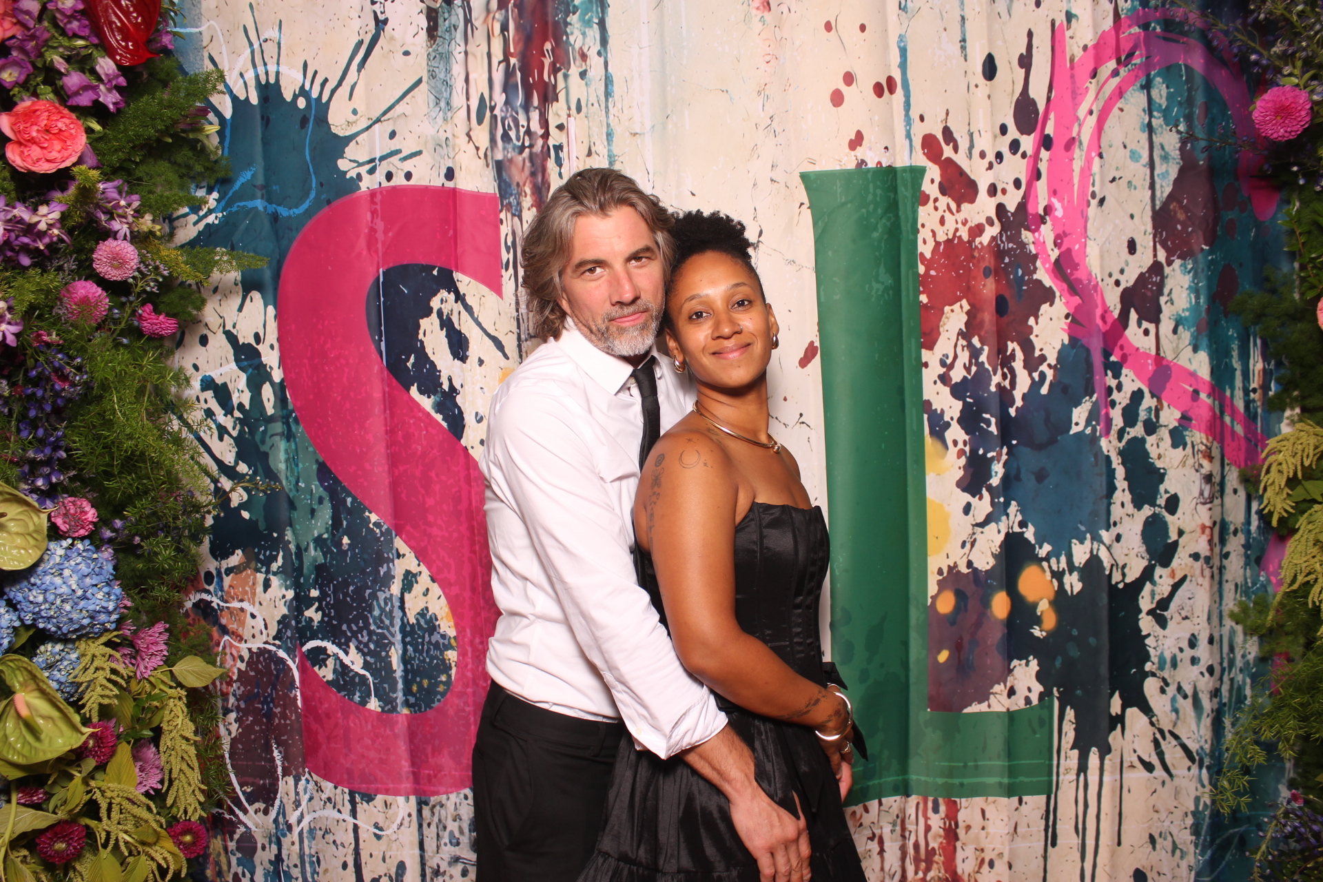 Sarah and Lake | View more photos from the event at gallery.photoboothcincy.com/u/PhotoBoothCincy/Sarah-and-Lake
