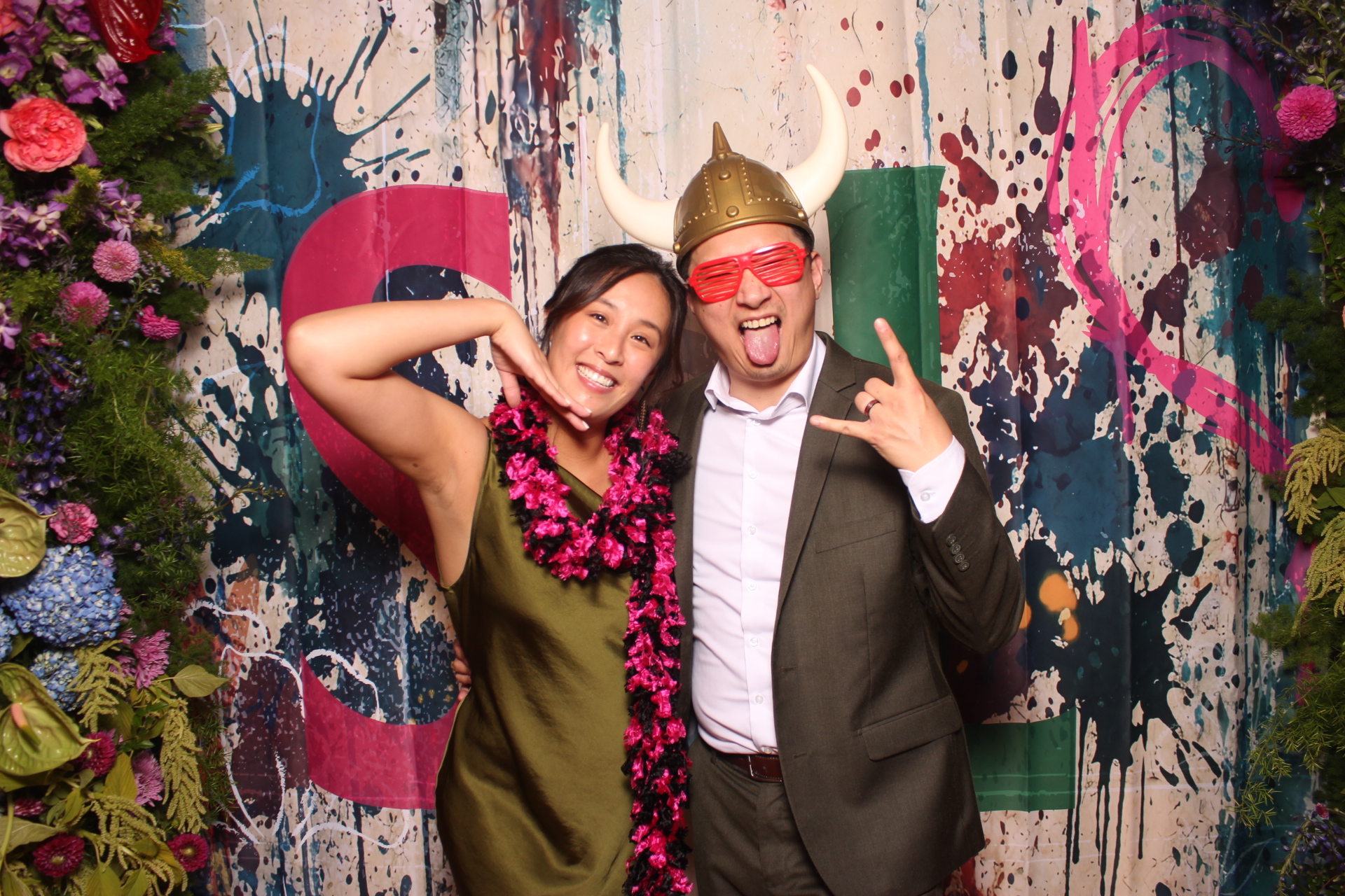 Sarah and Lake | View more photos from the event at gallery.photoboothcincy.com/u/PhotoBoothCincy/Sarah-and-Lake