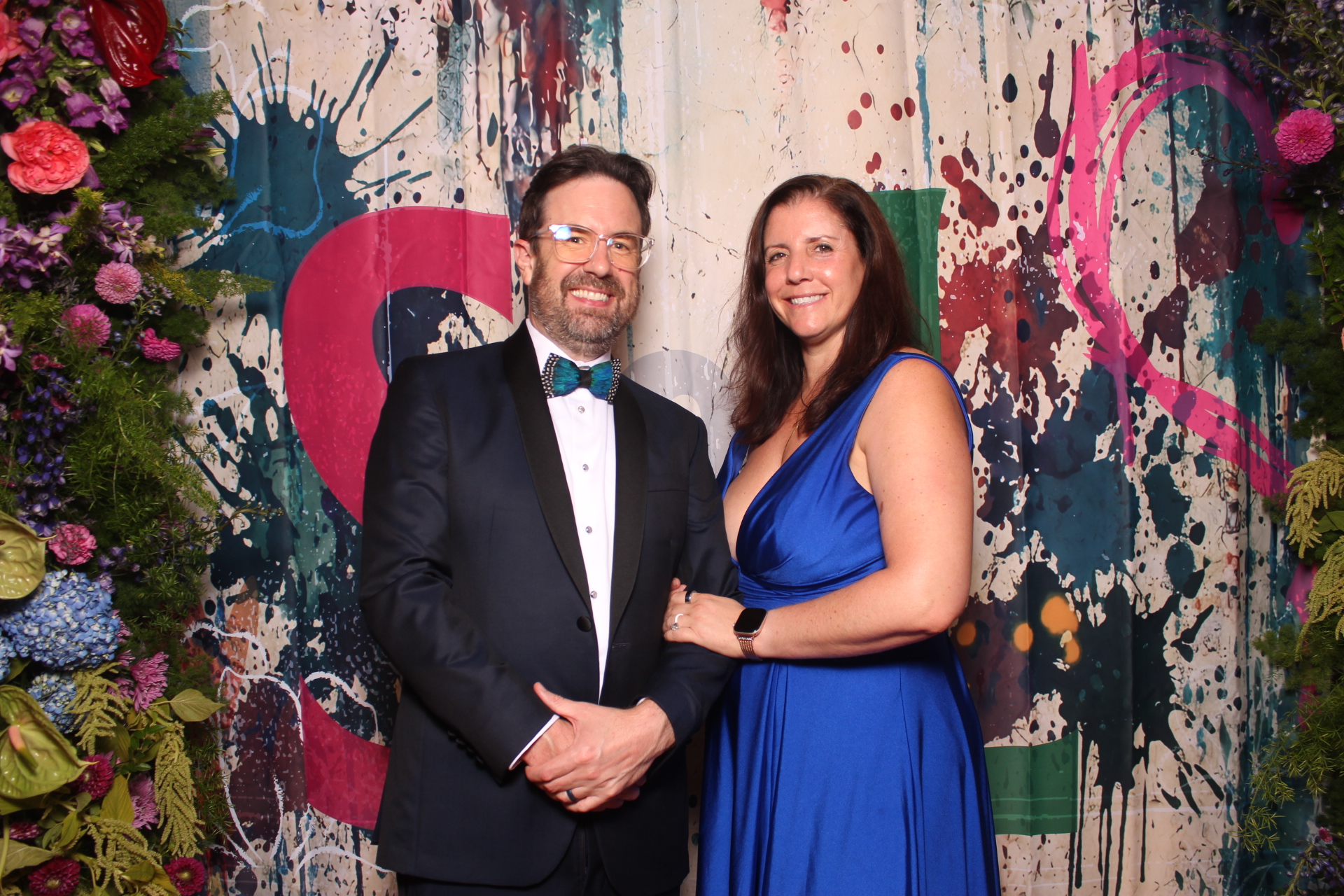 Sarah and Lake | View more photos from the event at gallery.photoboothcincy.com/u/PhotoBoothCincy/Sarah-and-Lake