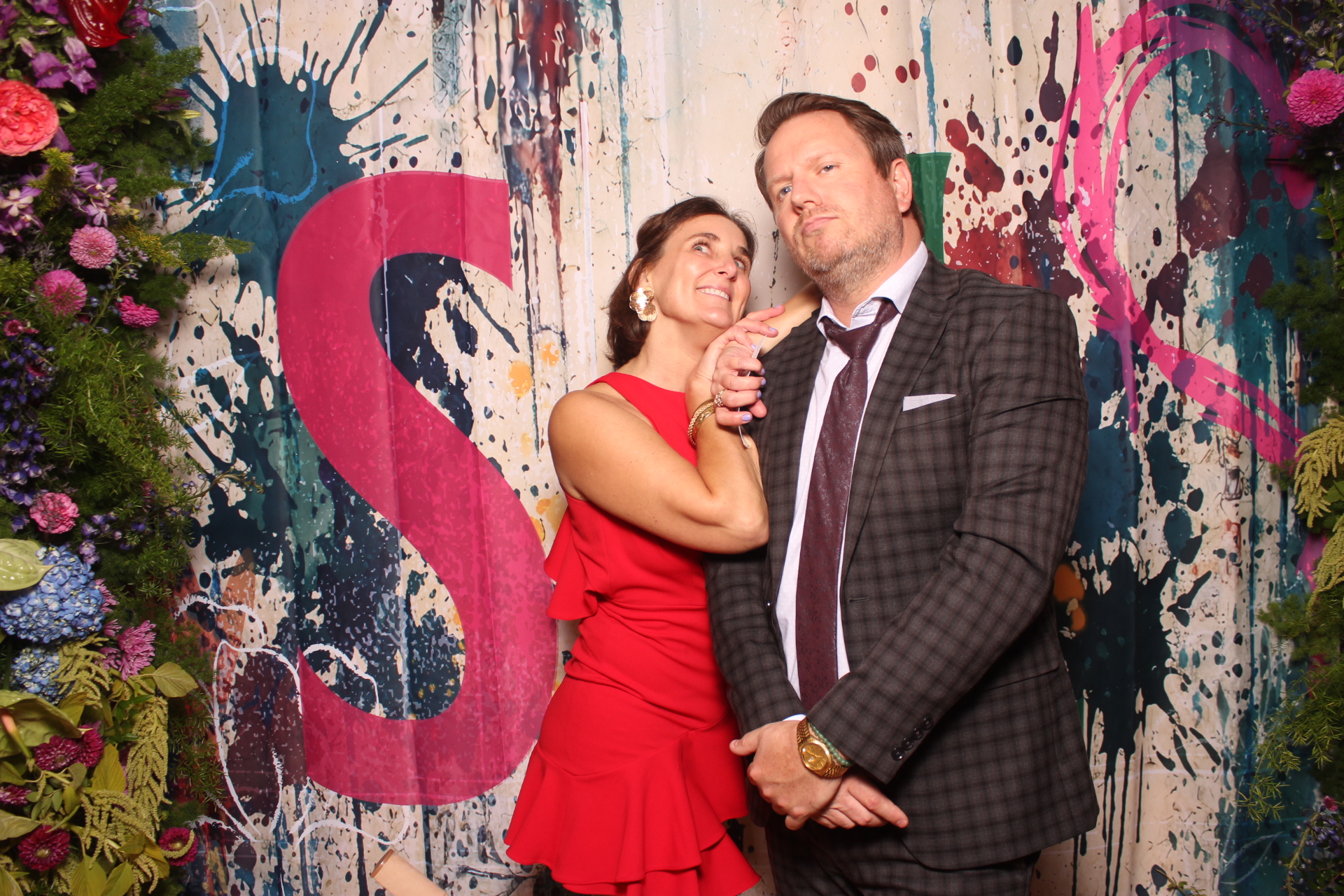 Sarah and Lake | View more photos from the event at gallery.photoboothcincy.com/u/PhotoBoothCincy/Sarah-and-Lake