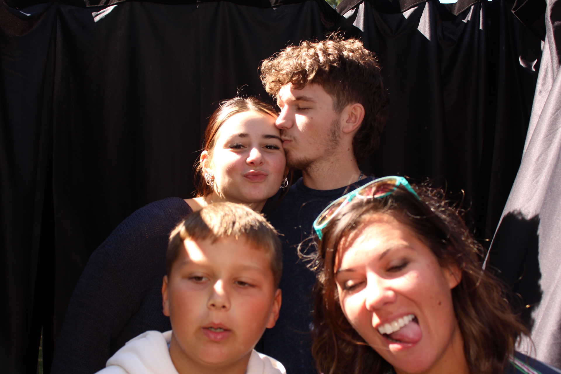 Shepherd Color Family Day | View more photos from the event at gallery.photoboothcincy.com/u/PhotoBoothCincy/Shepherd-Color-Family-Day