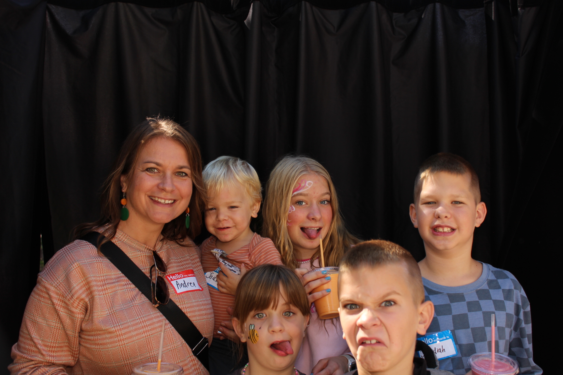 Shepherd Color Family Day | View more photos from the event at gallery.photoboothcincy.com/u/PhotoBoothCincy/Shepherd-Color-Family-Day