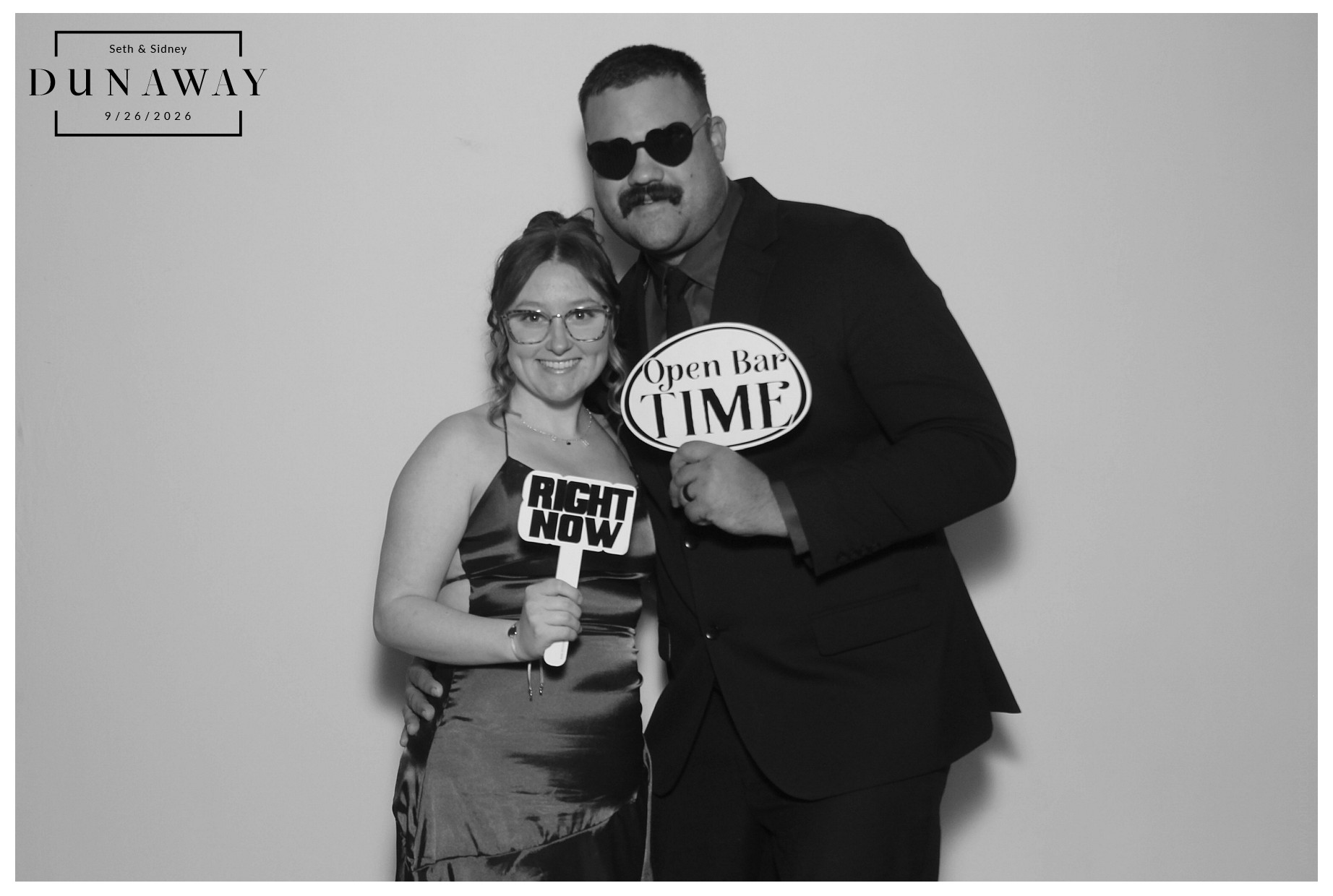 Sidney & Seth Wedding | View more photos from the event at gallery.photoboothcincy.com/u/PhotoBoothCincy/Sidney-Seth-Wedding