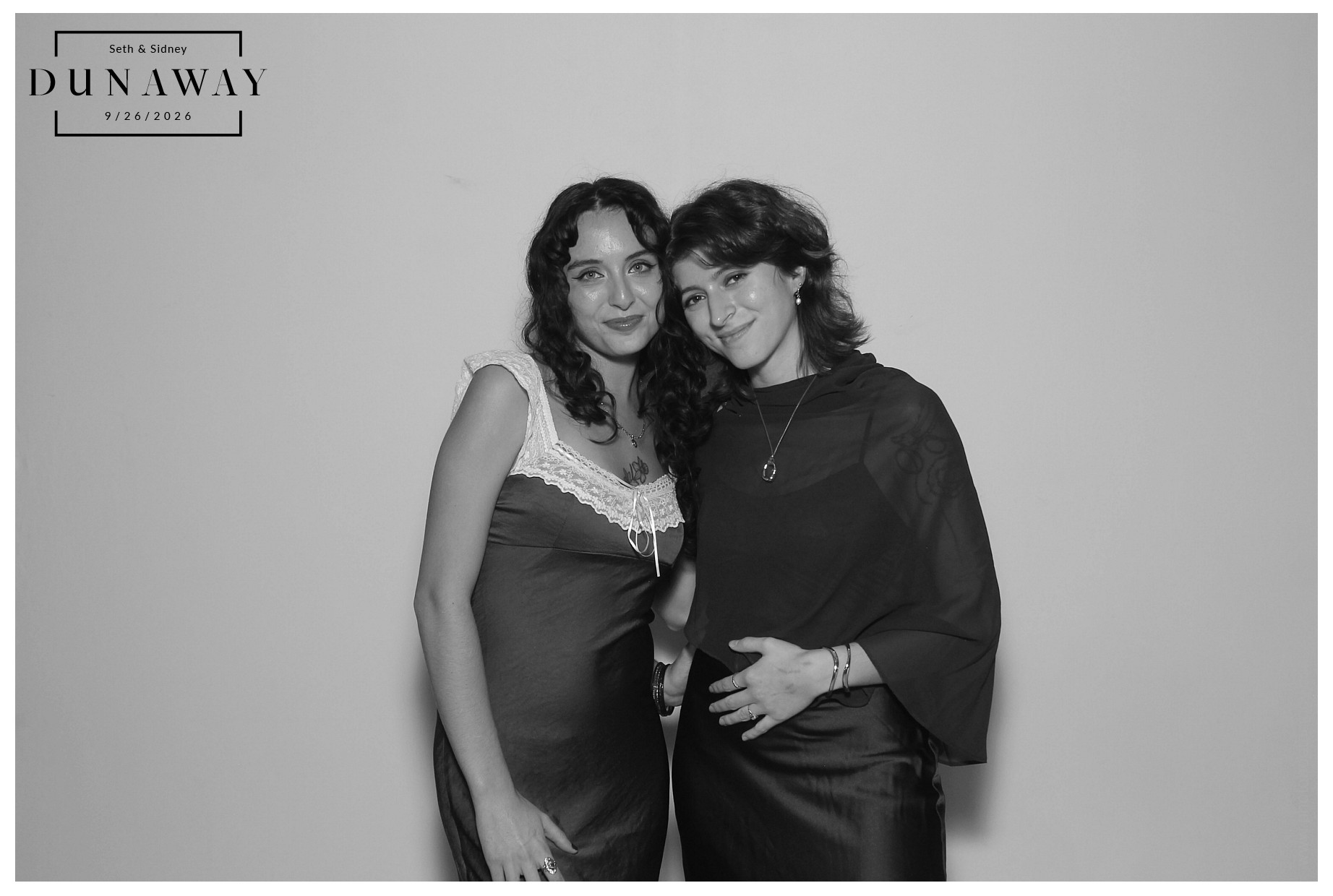 Sidney & Seth Wedding | View more photos from the event at gallery.photoboothcincy.com/u/PhotoBoothCincy/Sidney-Seth-Wedding