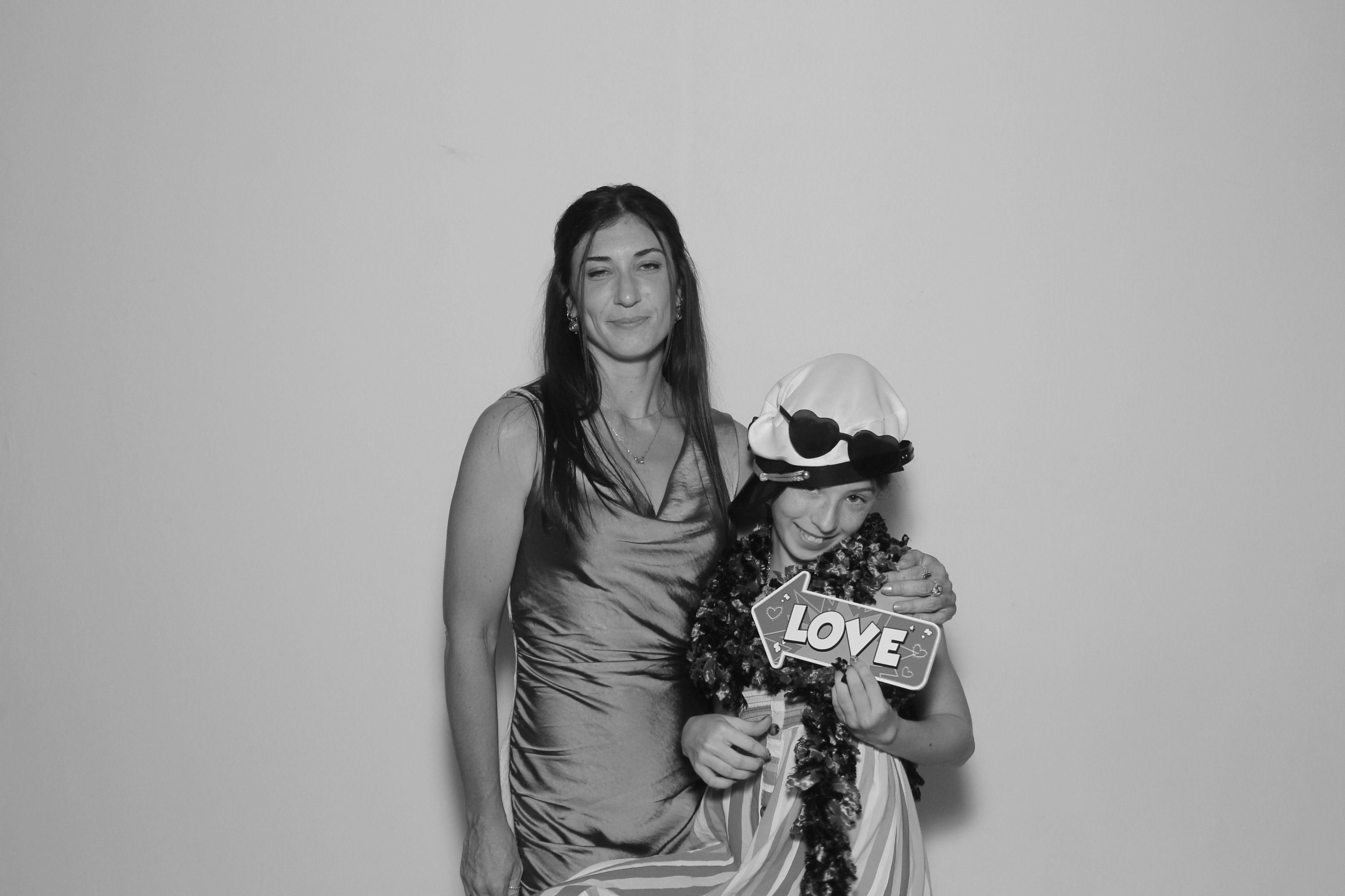 Sidney & Seth Wedding | View more photos from the event at gallery.photoboothcincy.com/u/PhotoBoothCincy/Sidney-Seth-Wedding