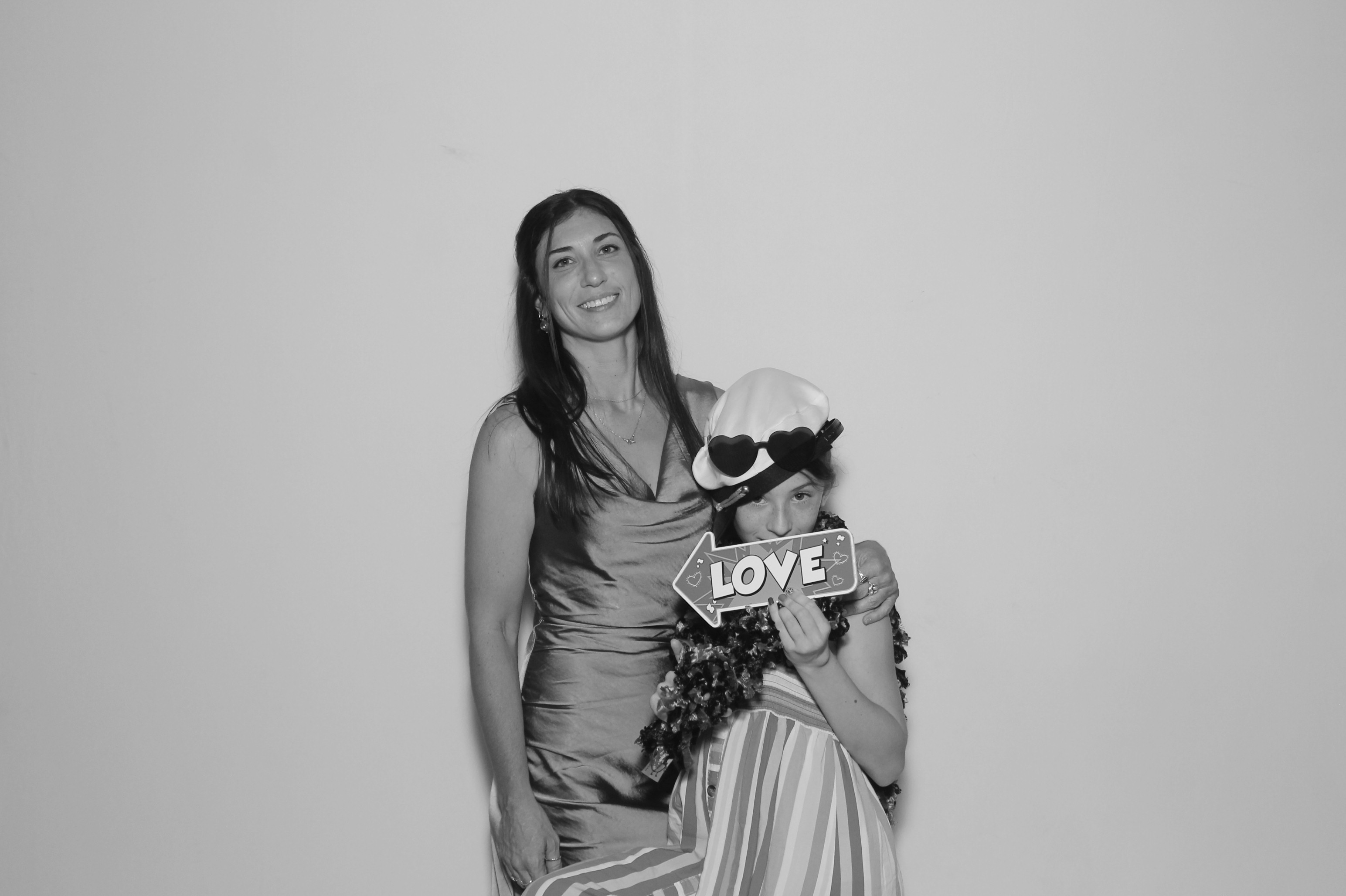 Sidney & Seth Wedding | View more photos from the event at gallery.photoboothcincy.com/u/PhotoBoothCincy/Sidney-Seth-Wedding