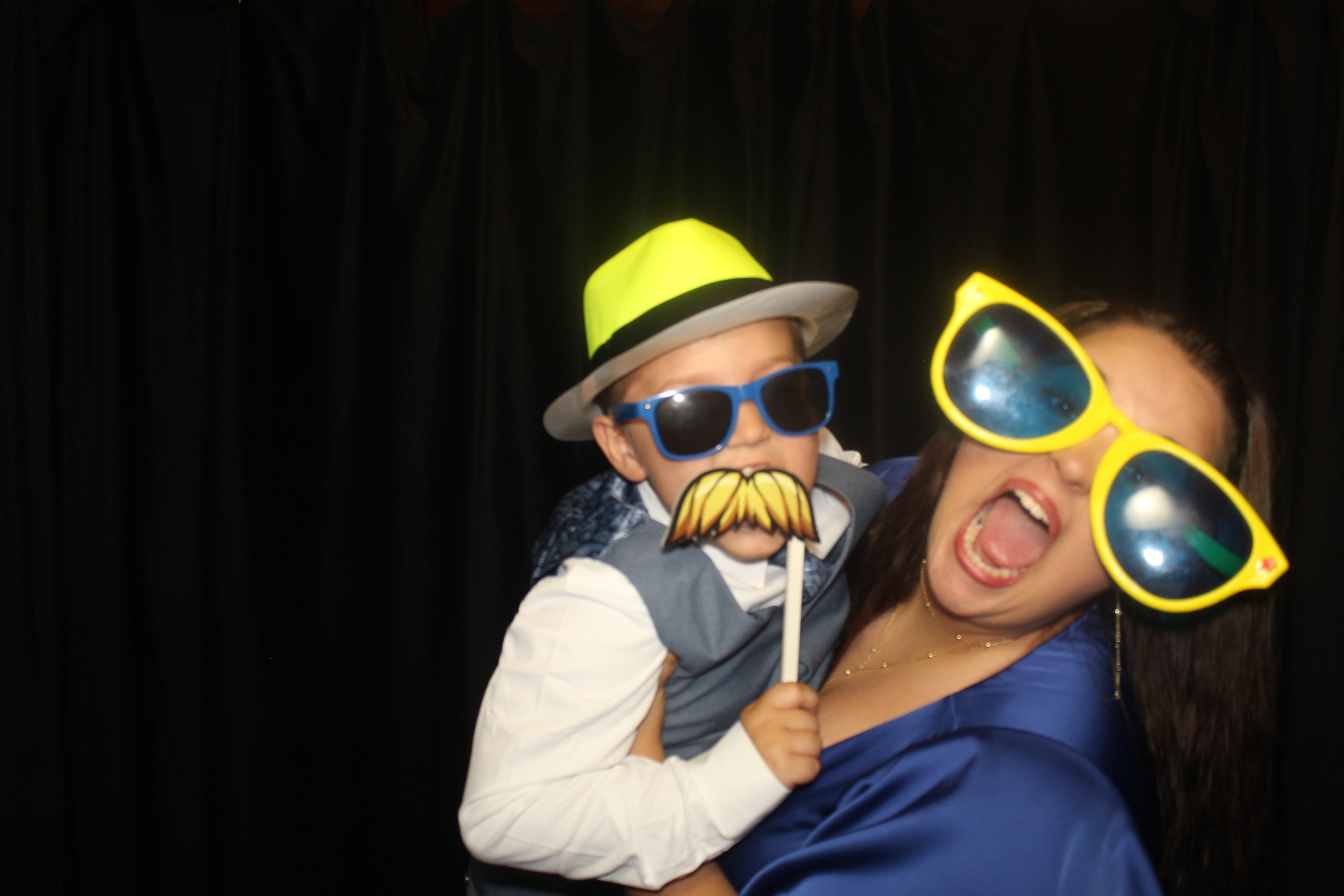 Skylar & Noah Reception | View more photos from the event at gallery.photoboothcincy.com/u/PhotoBoothCincy/Skylar-Noah-Reception
