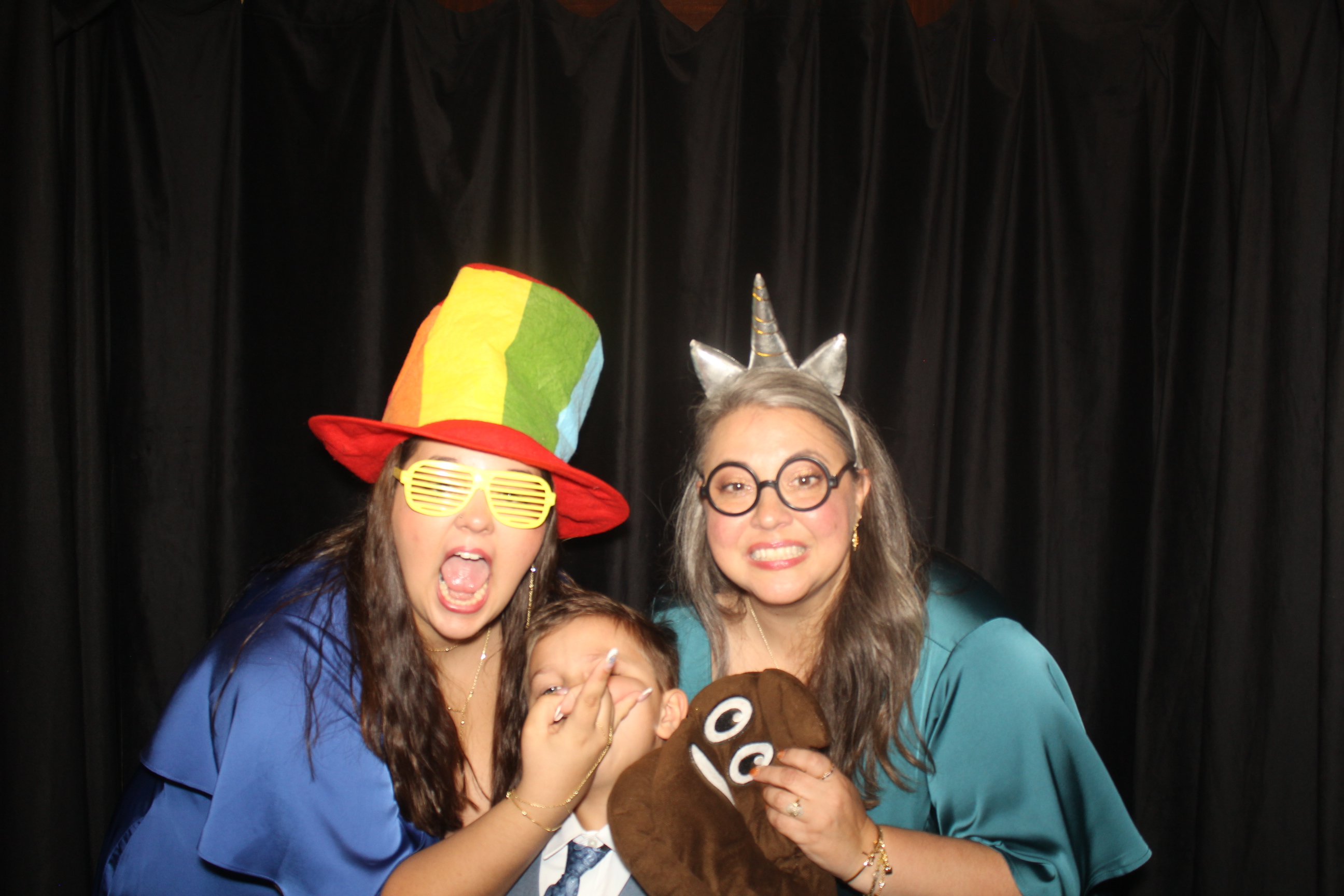 Skylar & Noah Reception | View more photos from the event at gallery.photoboothcincy.com/u/PhotoBoothCincy/Skylar-Noah-Reception