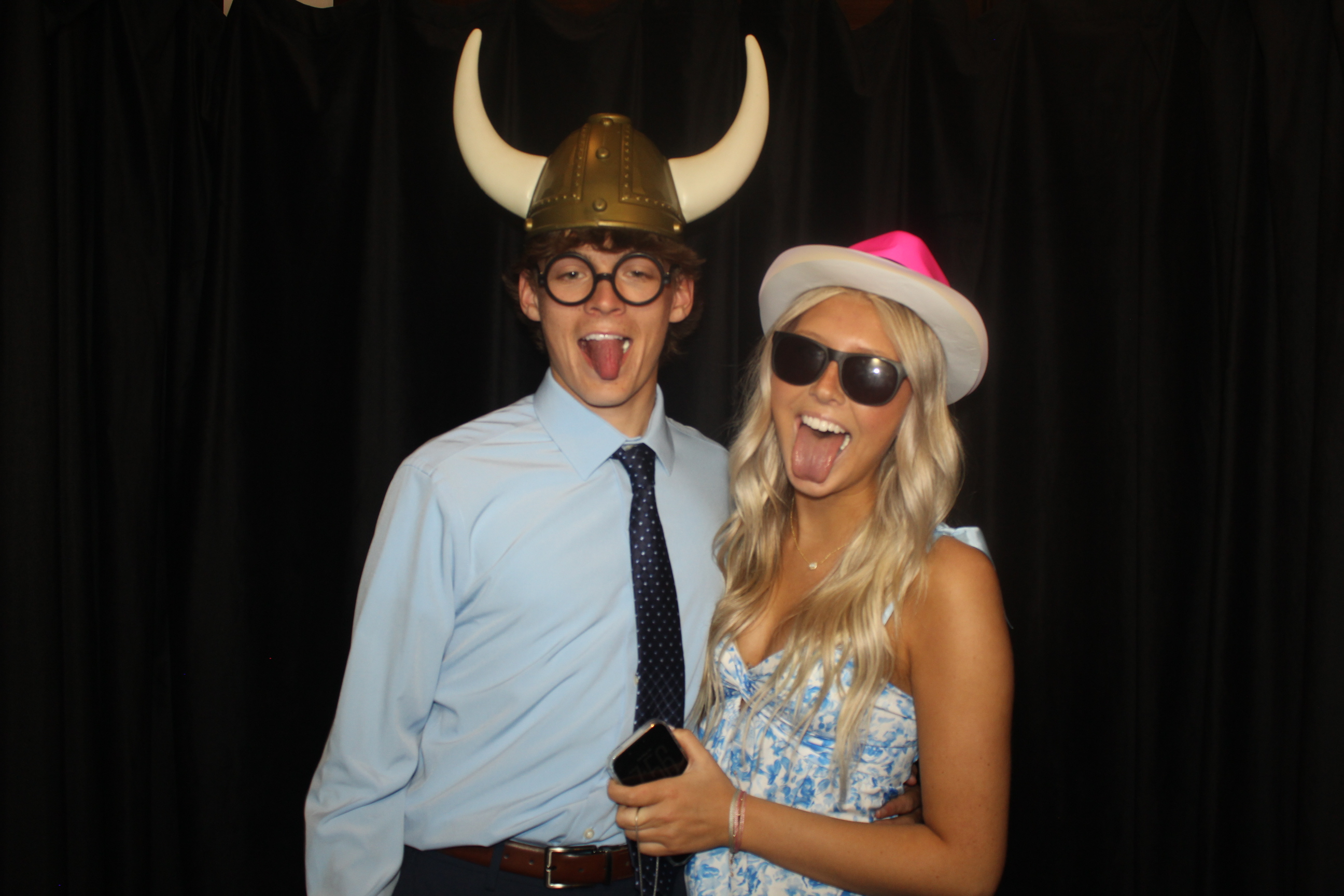 Skylar & Noah Reception | View more photos from the event at gallery.photoboothcincy.com/u/PhotoBoothCincy/Skylar-Noah-Reception