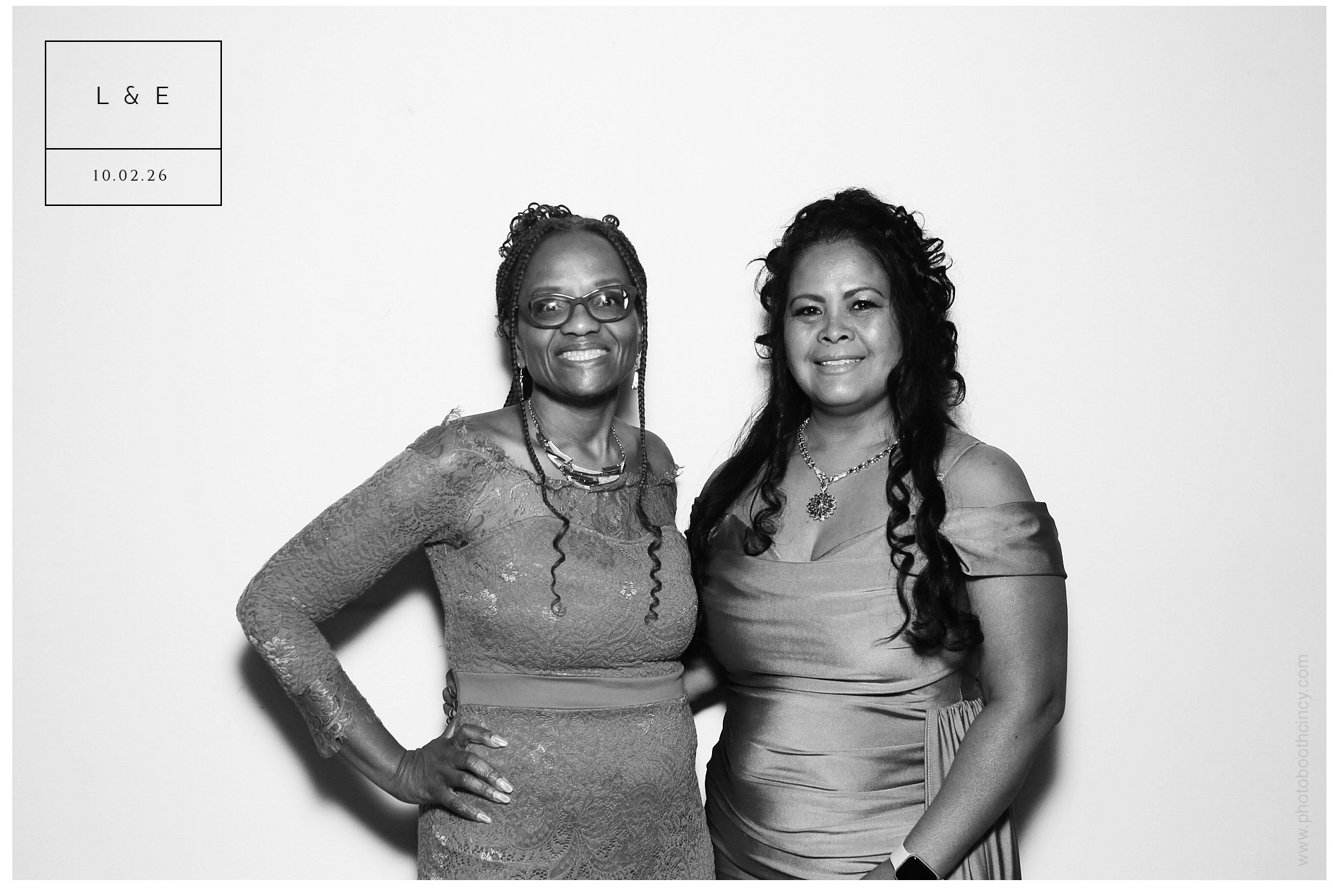 Som Wedding | View more photos from the event at gallery.photoboothcincy.com/u/PhotoBoothCincy/Som-Wedding