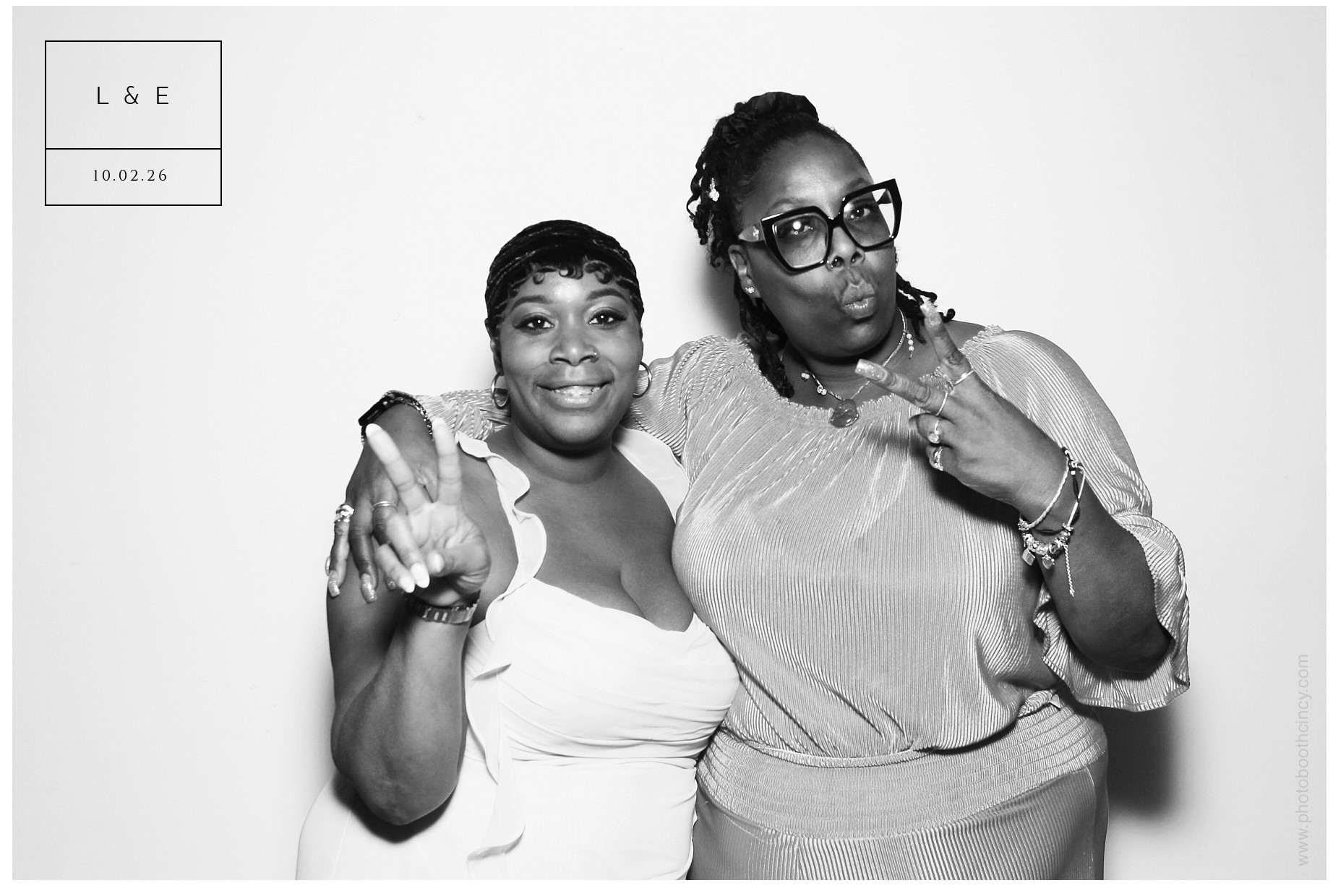 Som Wedding | View more photos from the event at gallery.photoboothcincy.com/u/PhotoBoothCincy/Som-Wedding