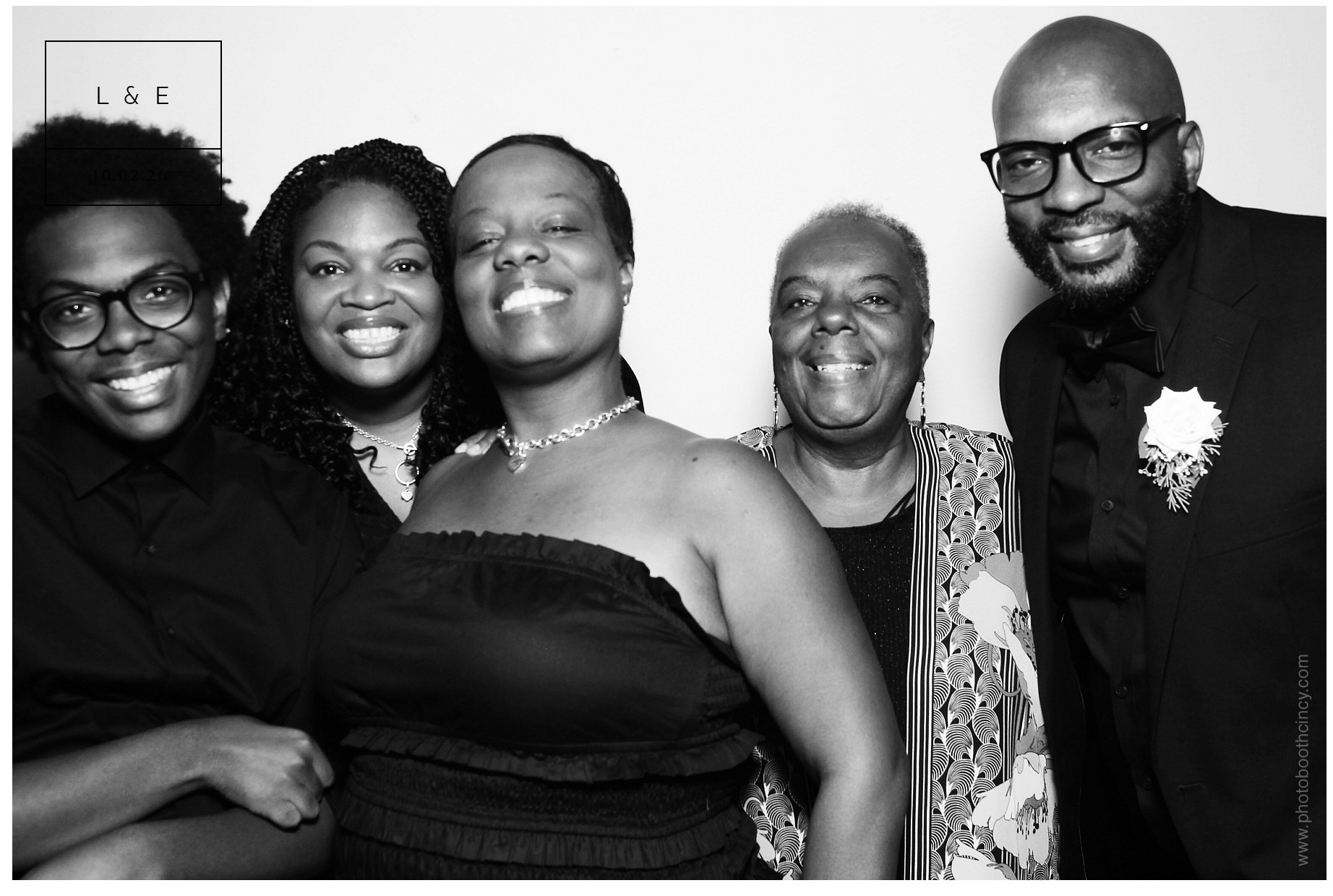 Som Wedding | View more photos from the event at gallery.photoboothcincy.com/u/PhotoBoothCincy/Som-Wedding