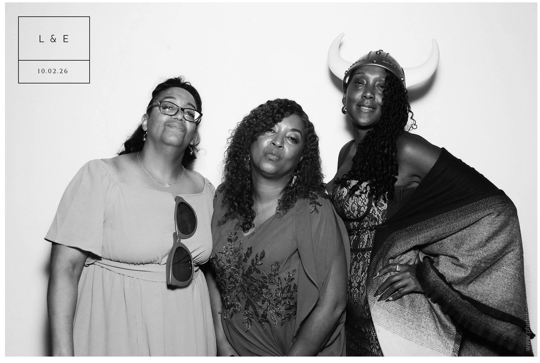 Som Wedding | View more photos from the event at gallery.photoboothcincy.com/u/PhotoBoothCincy/Som-Wedding