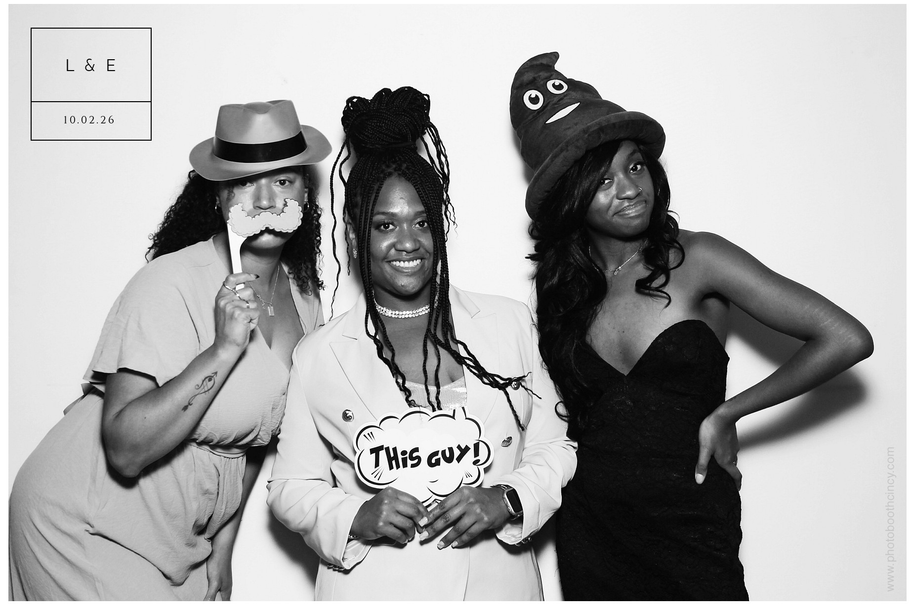 Som Wedding | View more photos from the event at gallery.photoboothcincy.com/u/PhotoBoothCincy/Som-Wedding