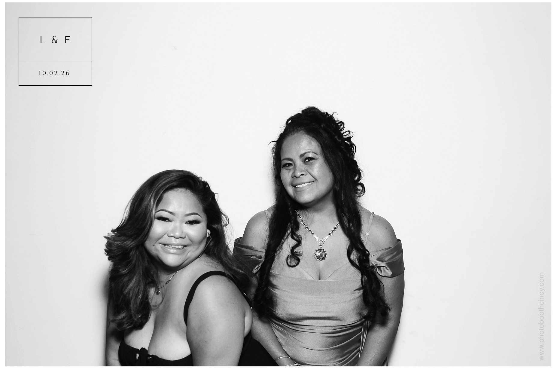 Som Wedding | View more photos from the event at gallery.photoboothcincy.com/u/PhotoBoothCincy/Som-Wedding