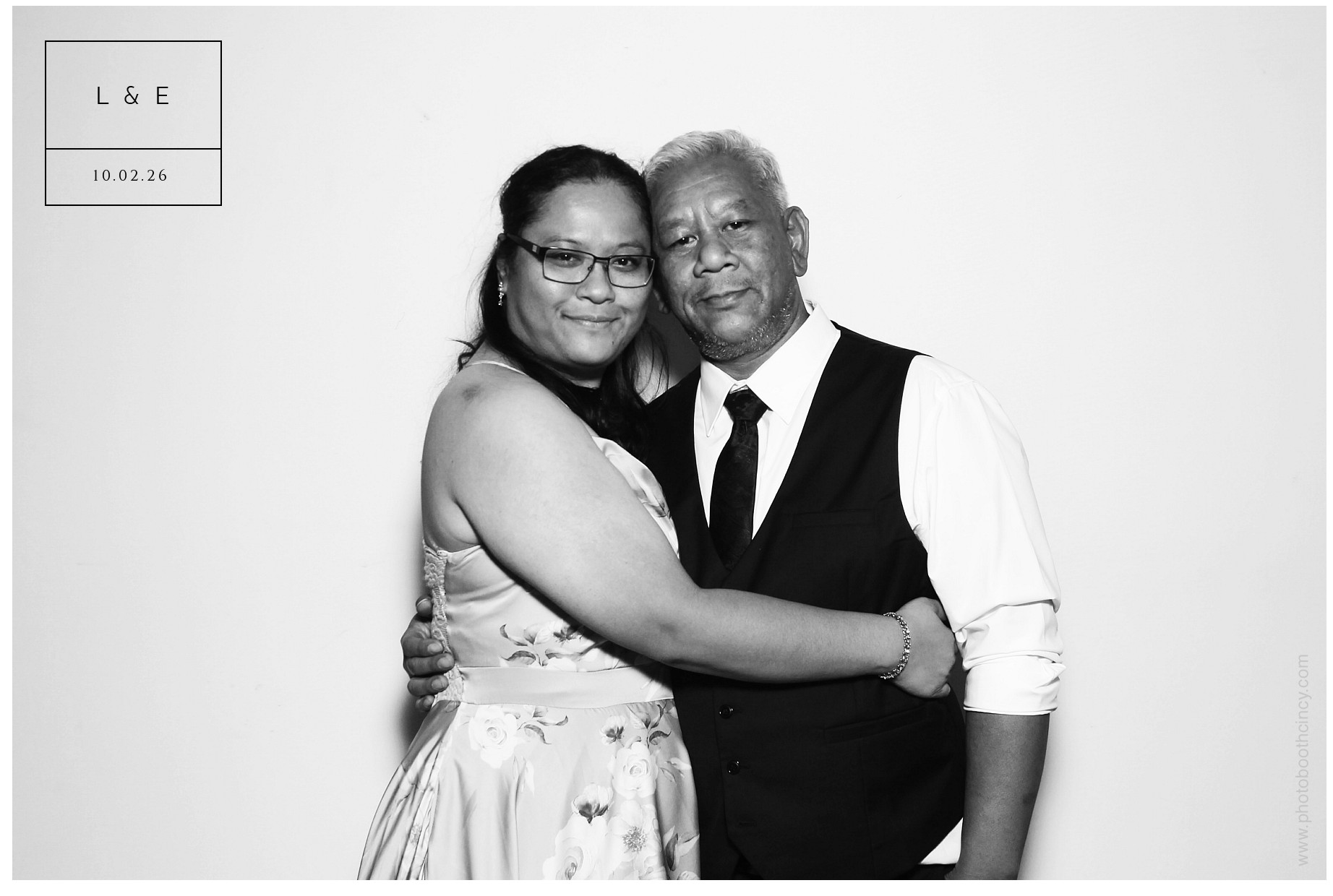 Som Wedding | View more photos from the event at gallery.photoboothcincy.com/u/PhotoBoothCincy/Som-Wedding