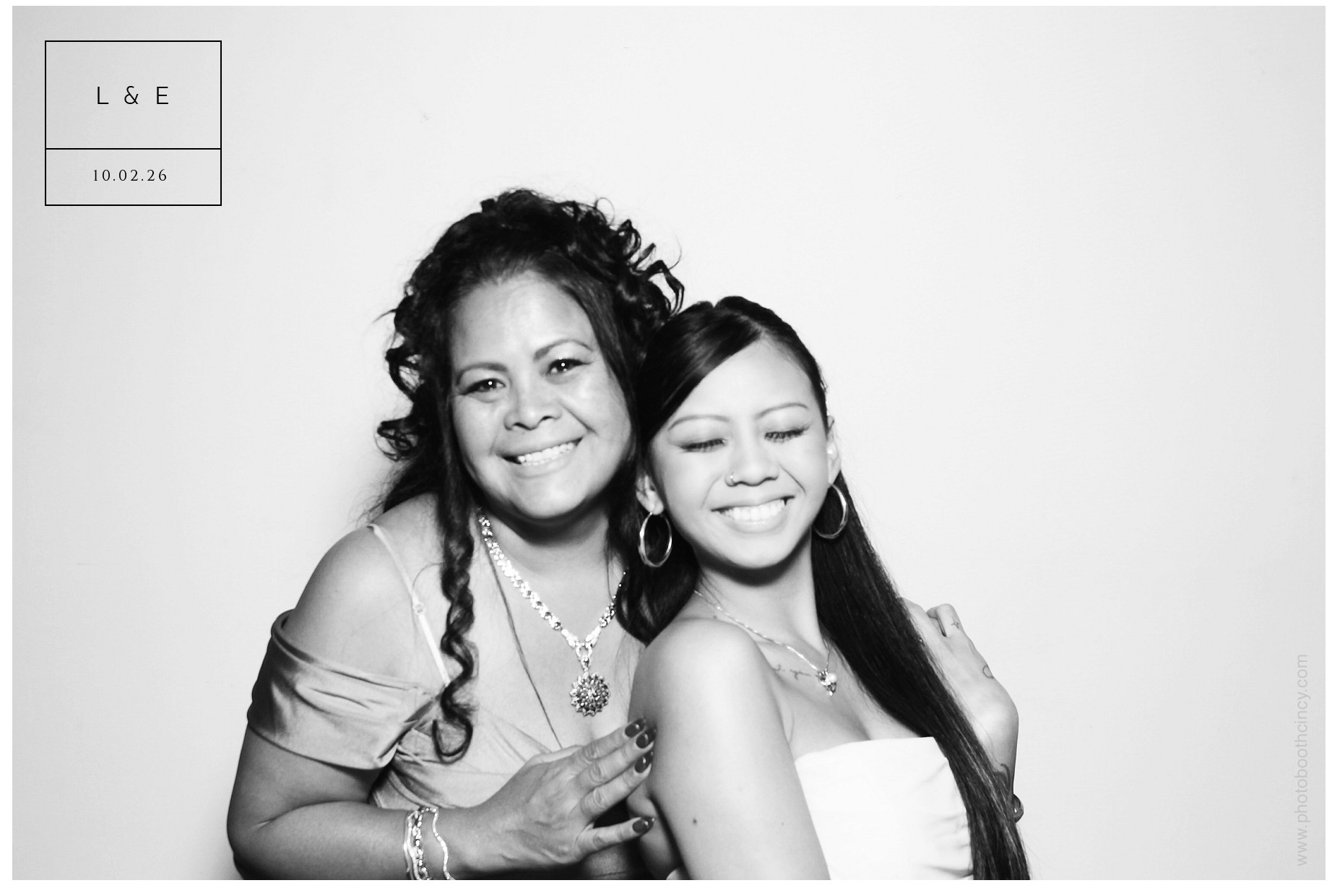 Som Wedding | View more photos from the event at gallery.photoboothcincy.com/u/PhotoBoothCincy/Som-Wedding
