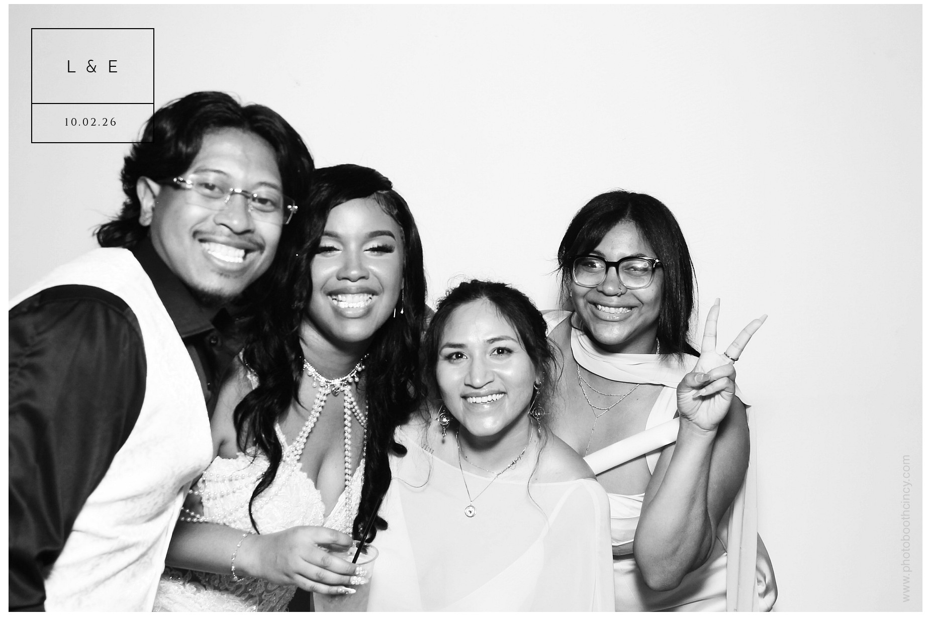 Som Wedding | View more photos from the event at gallery.photoboothcincy.com/u/PhotoBoothCincy/Som-Wedding