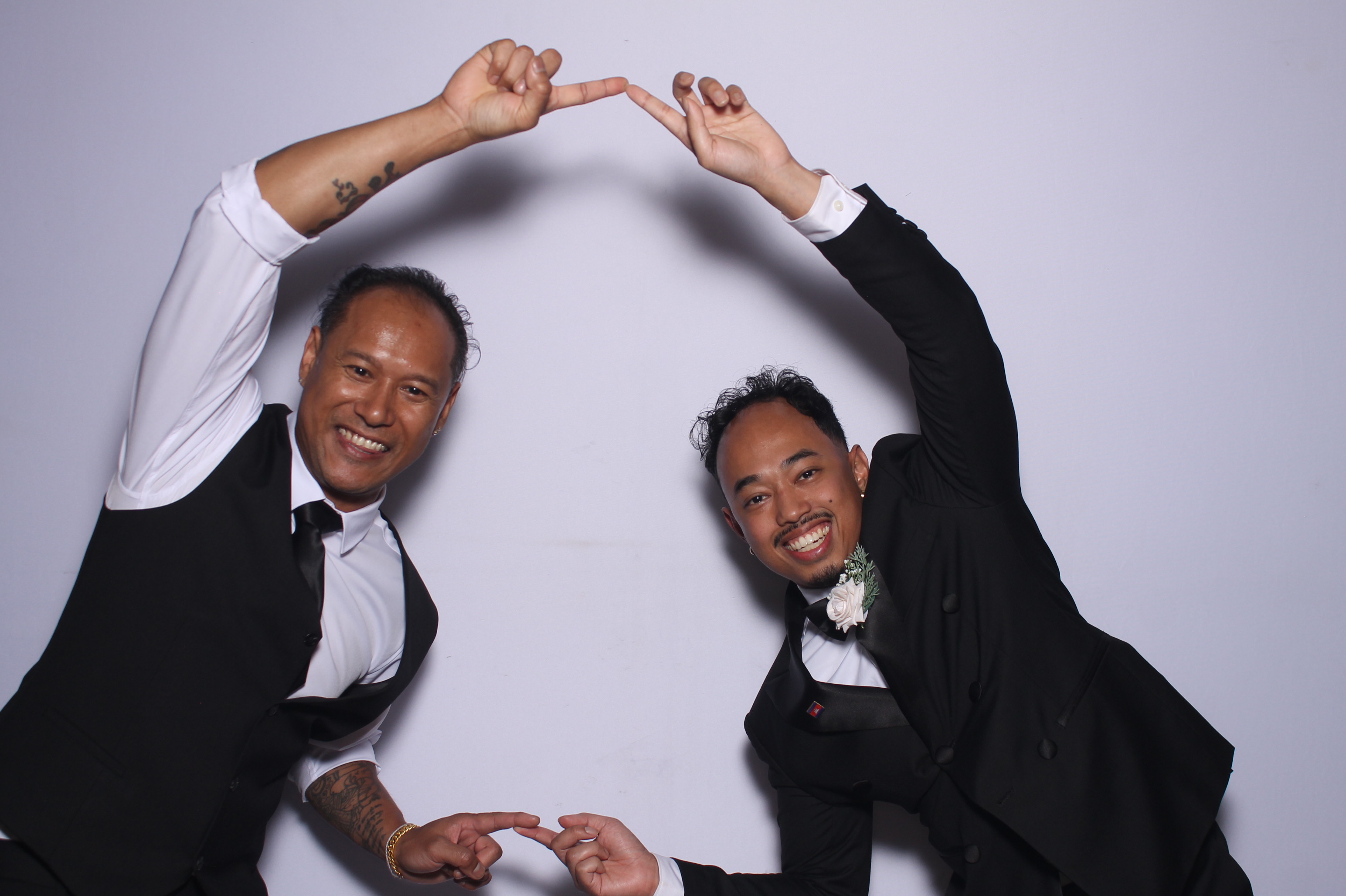 Som Wedding | View more photos from the event at gallery.photoboothcincy.com/u/PhotoBoothCincy/Som-Wedding