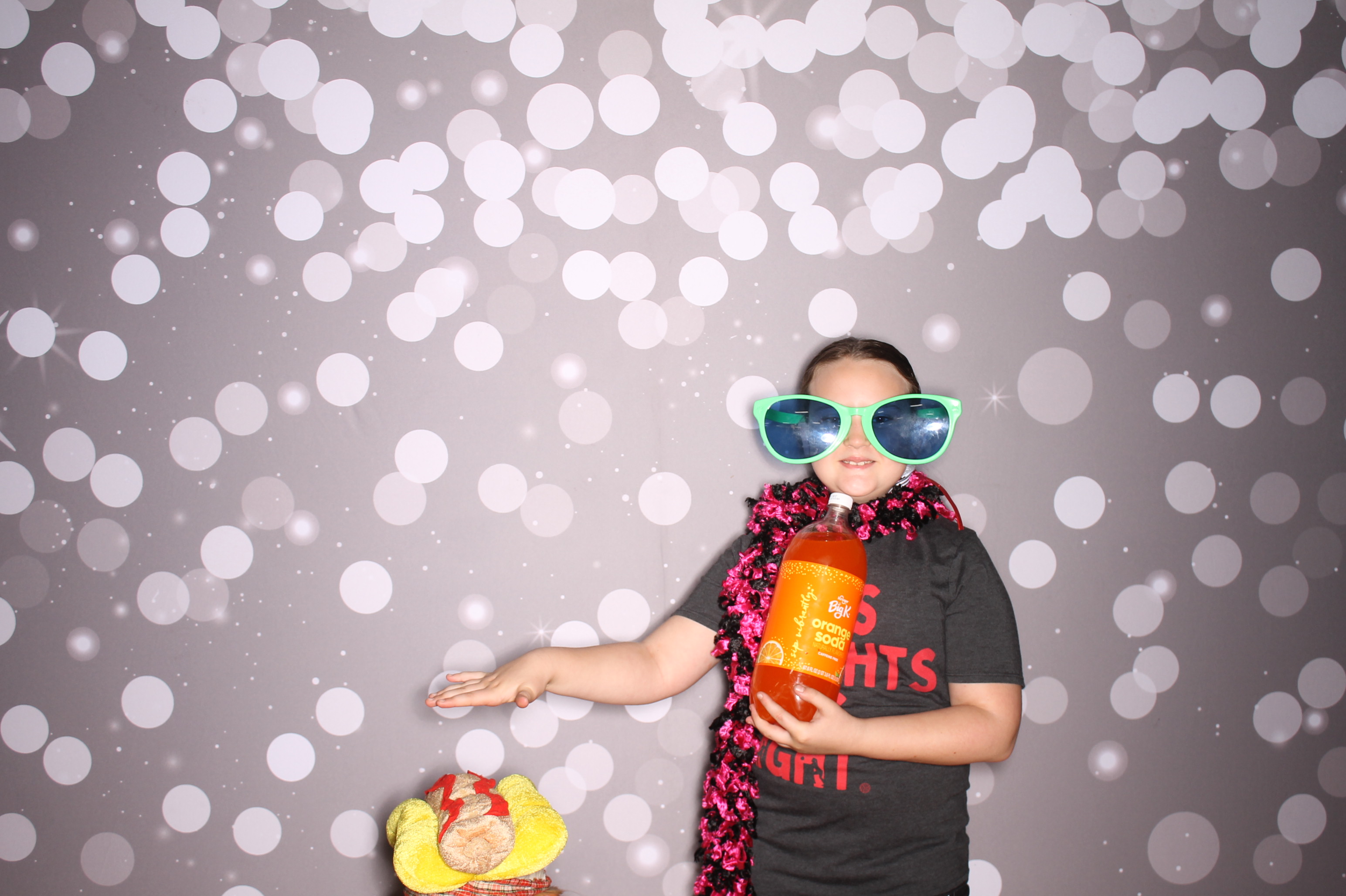 South Lebanon Elementary School Spring Frenzy | View more photos from the event at gallery.photoboothcincy.com/u/PhotoBoothCincy/South-Lebanon-Elementary-School-Spring-Frenzy