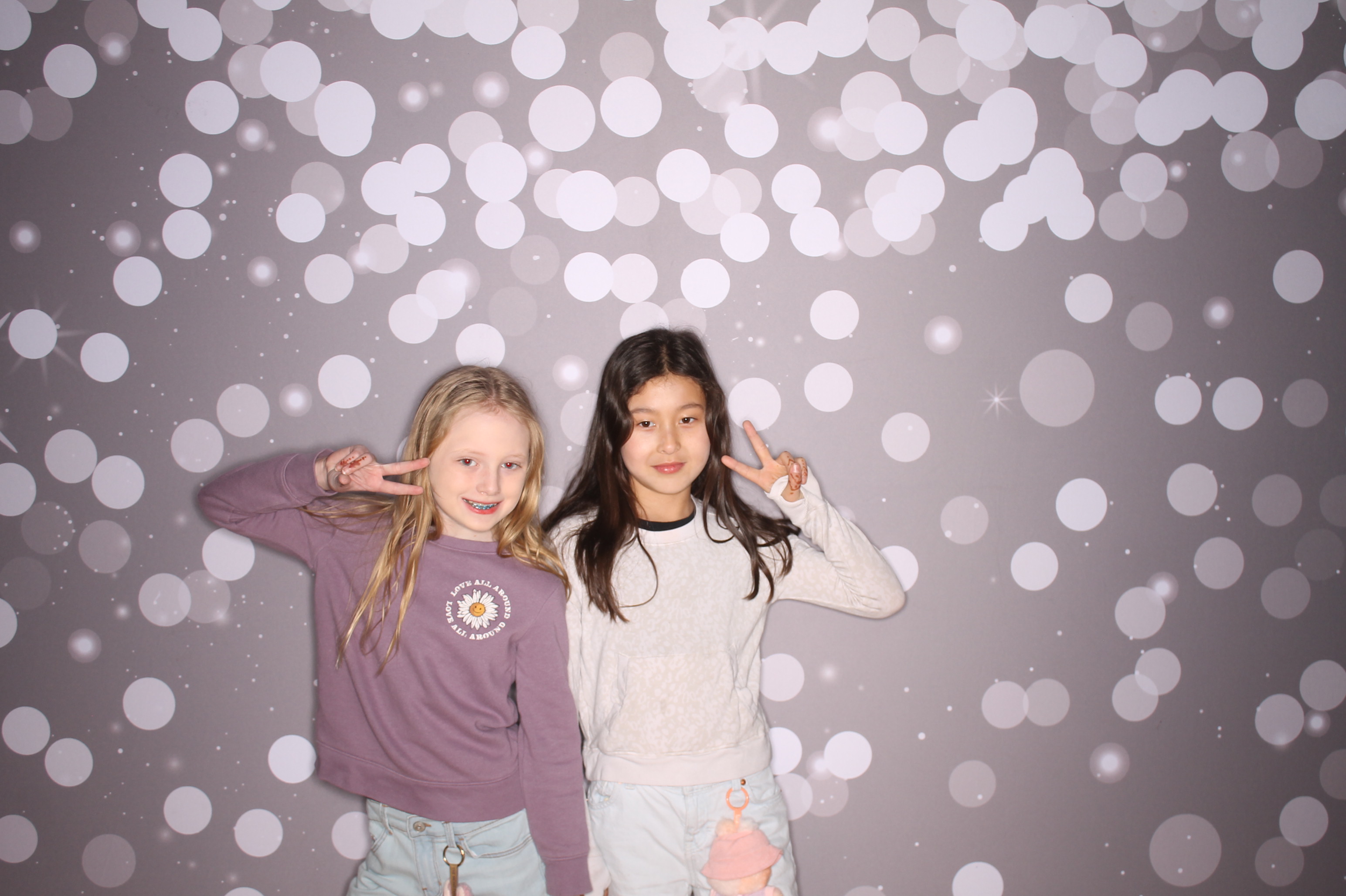 South Lebanon Elementary School Spring Frenzy | View more photos from the event at gallery.photoboothcincy.com/u/PhotoBoothCincy/South-Lebanon-Elementary-School-Spring-Frenzy