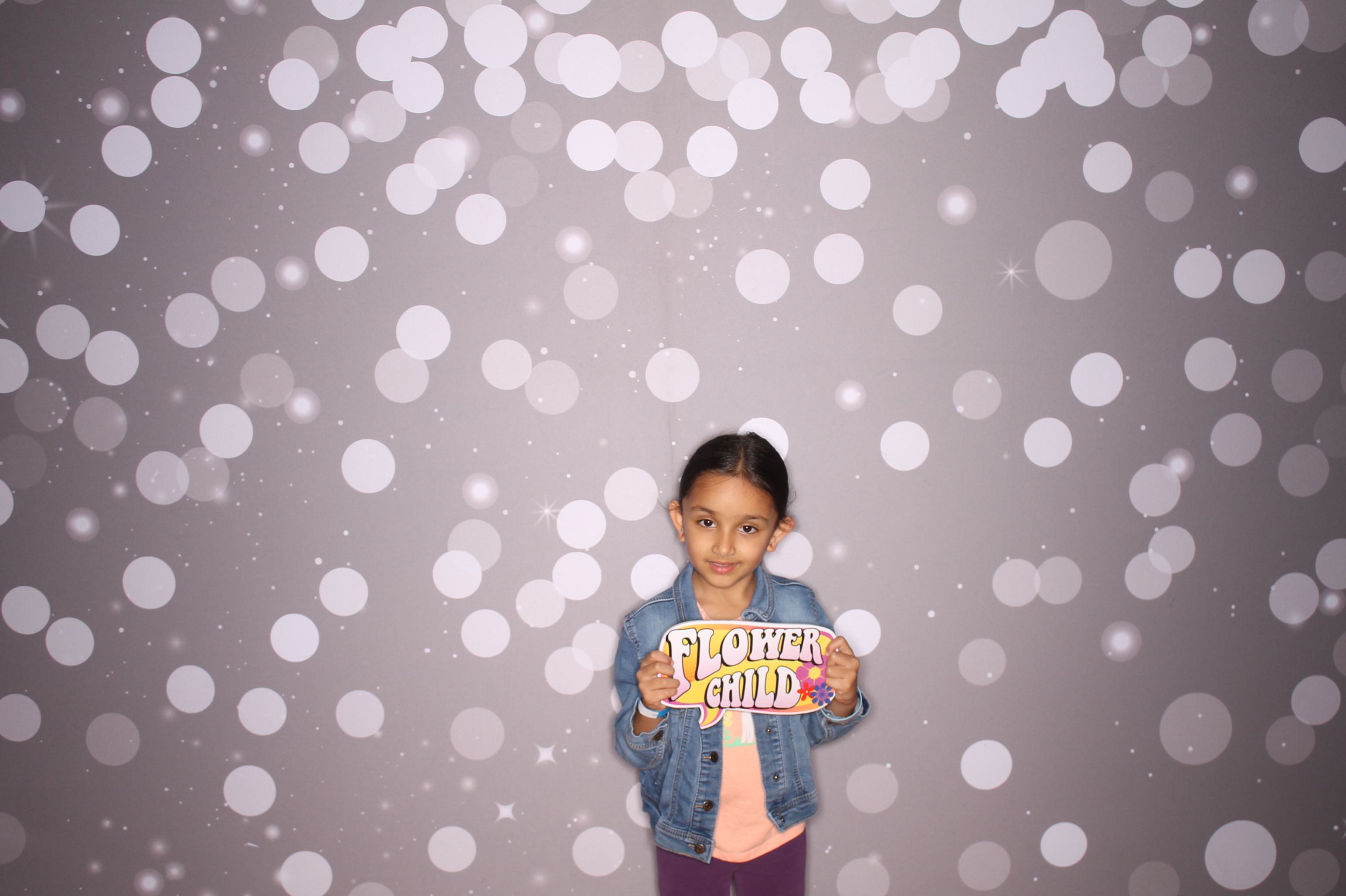 South Lebanon Elementary School Spring Frenzy | View more photos from the event at gallery.photoboothcincy.com/u/PhotoBoothCincy/South-Lebanon-Elementary-School-Spring-Frenzy