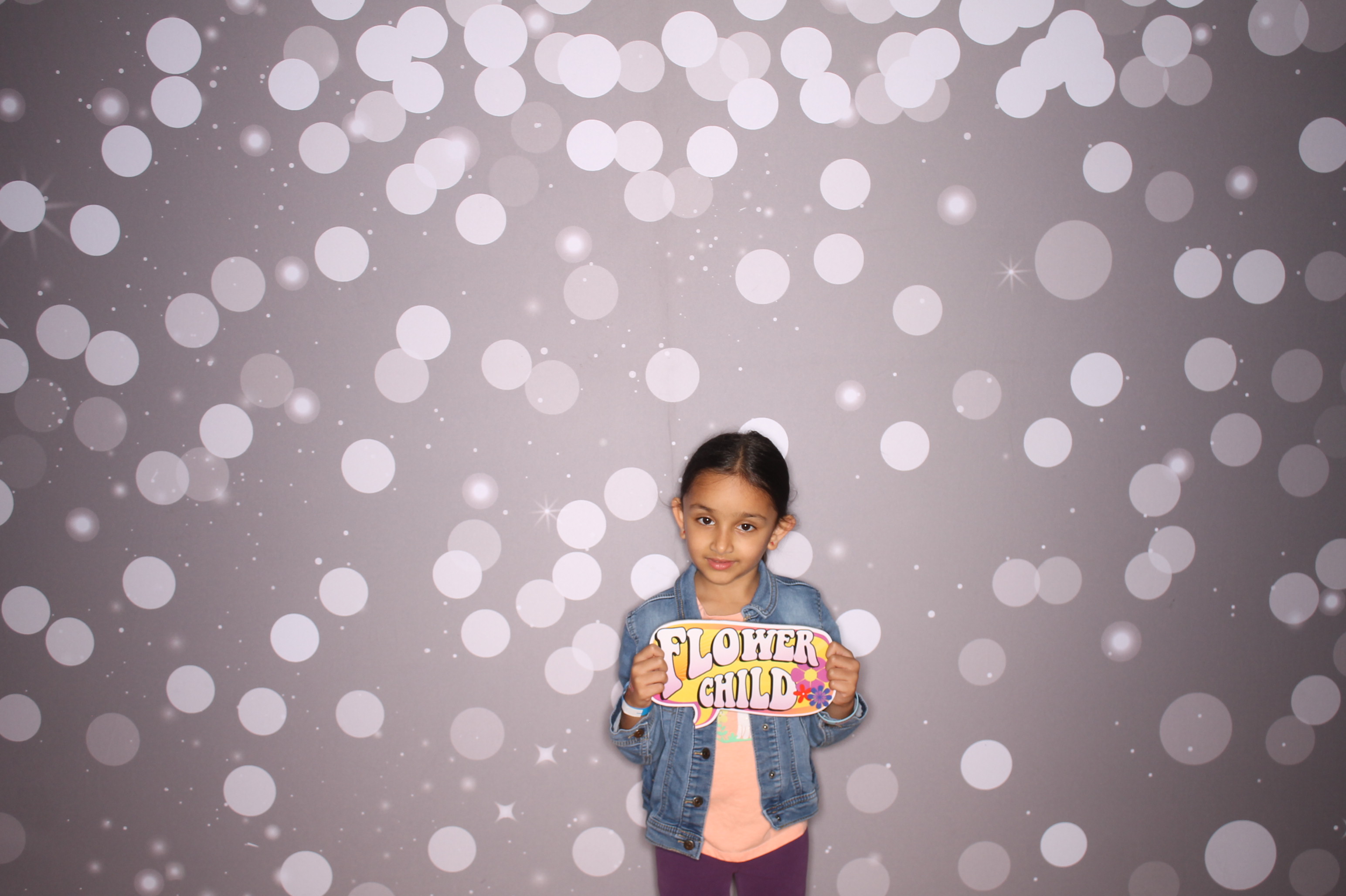 South Lebanon Elementary School Spring Frenzy | View more photos from the event at gallery.photoboothcincy.com/u/PhotoBoothCincy/South-Lebanon-Elementary-School-Spring-Frenzy