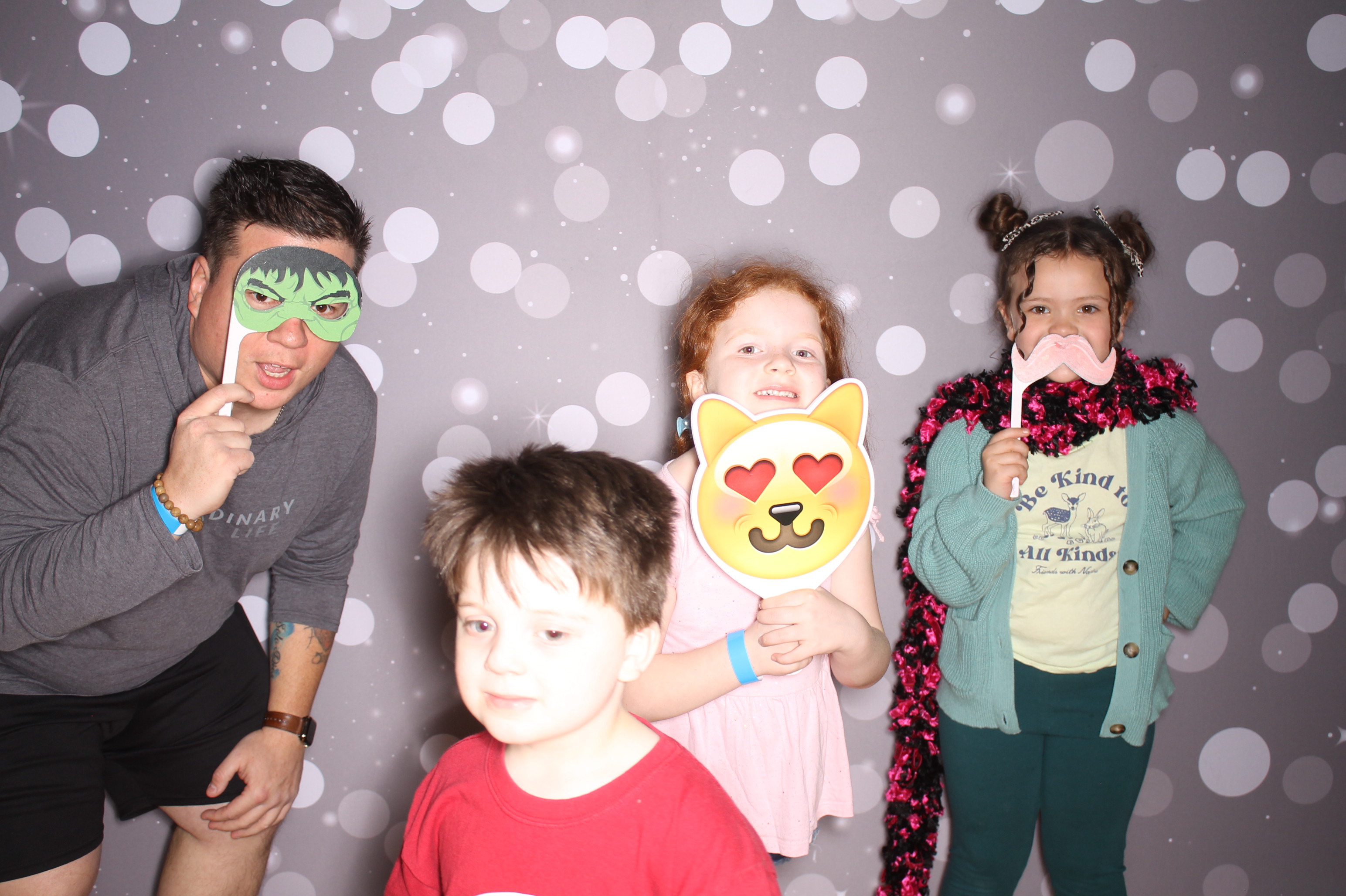 South Lebanon Elementary School Spring Frenzy | View more photos from the event at gallery.photoboothcincy.com/u/PhotoBoothCincy/South-Lebanon-Elementary-School-Spring-Frenzy